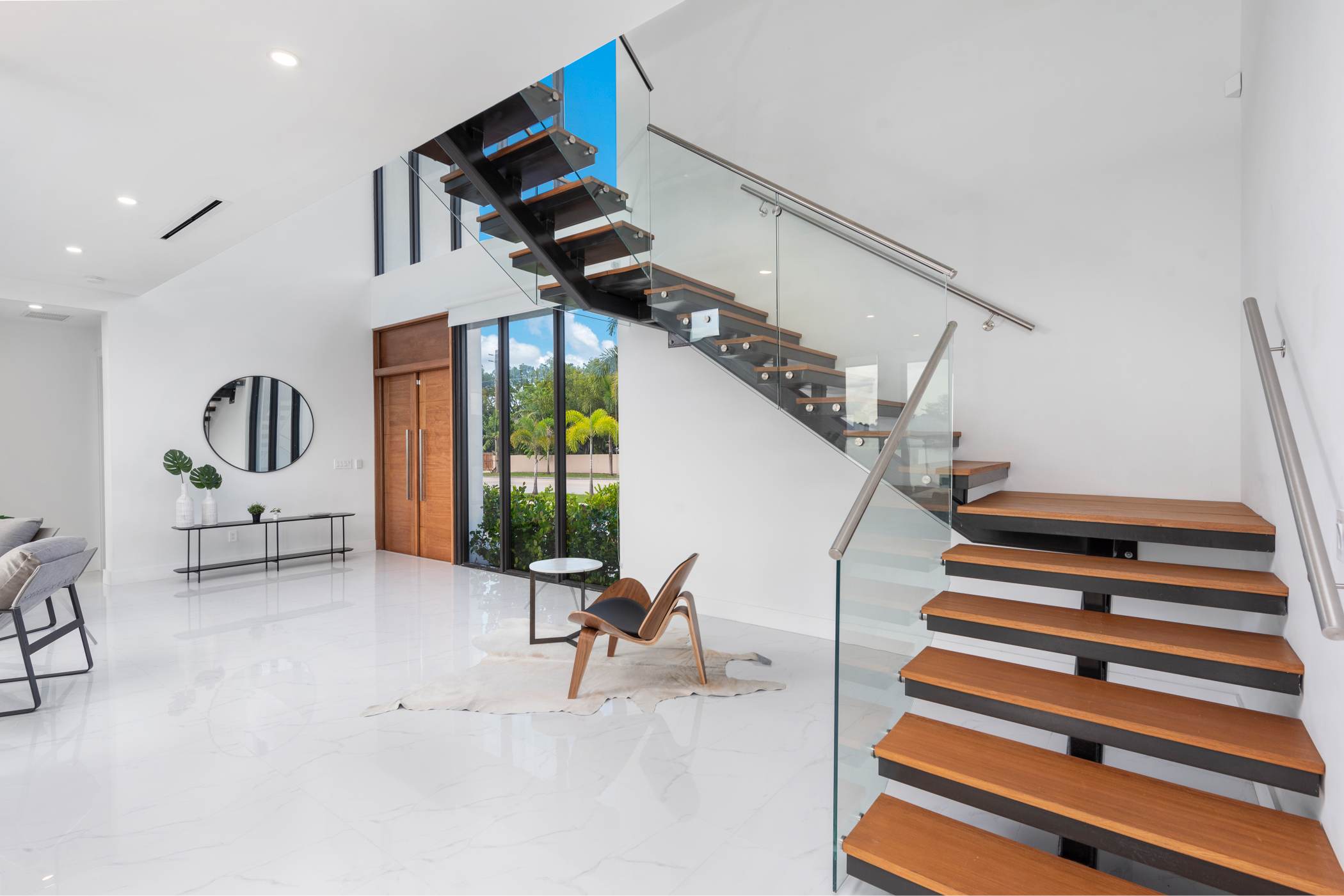 Villa Lago | Miami | Exclusive Lakeview Home with Pool photo 24