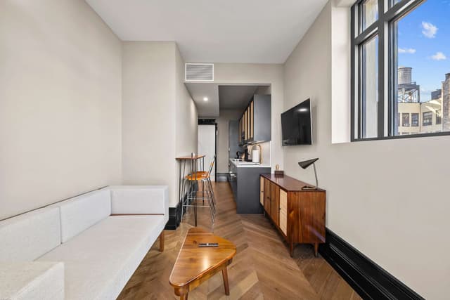 Image of Living space #2