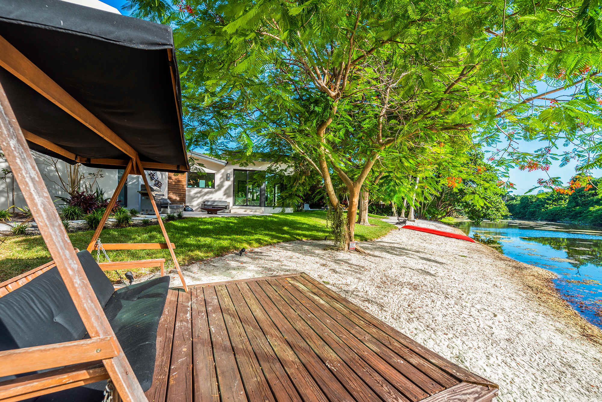 Villa Saha | Fort Lauderdale | Coastal Paradise with Private Pool and Beach Access photo 13