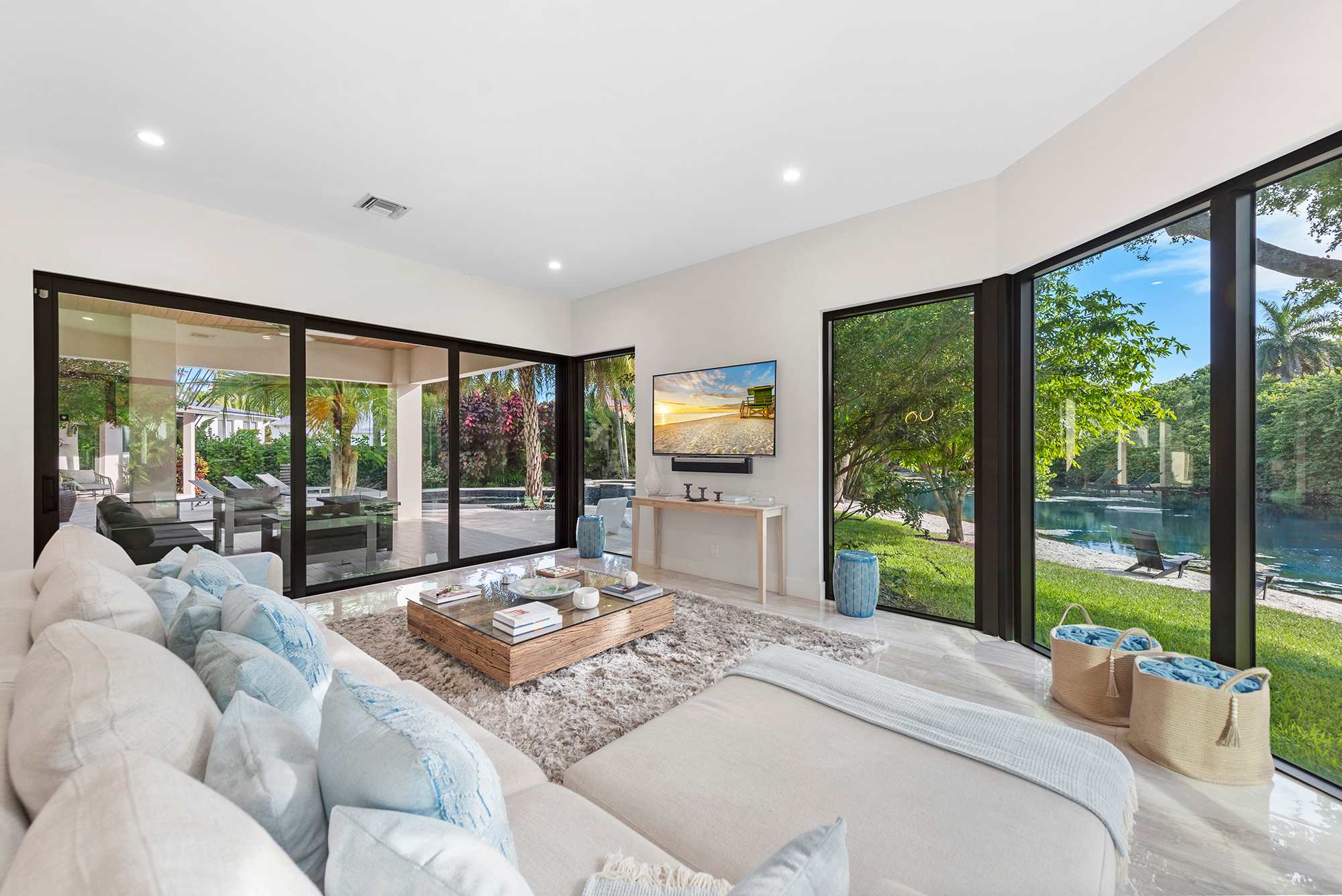 Villa Saha | Fort Lauderdale | Coastal Paradise with Private Pool and Beach Access photo 32