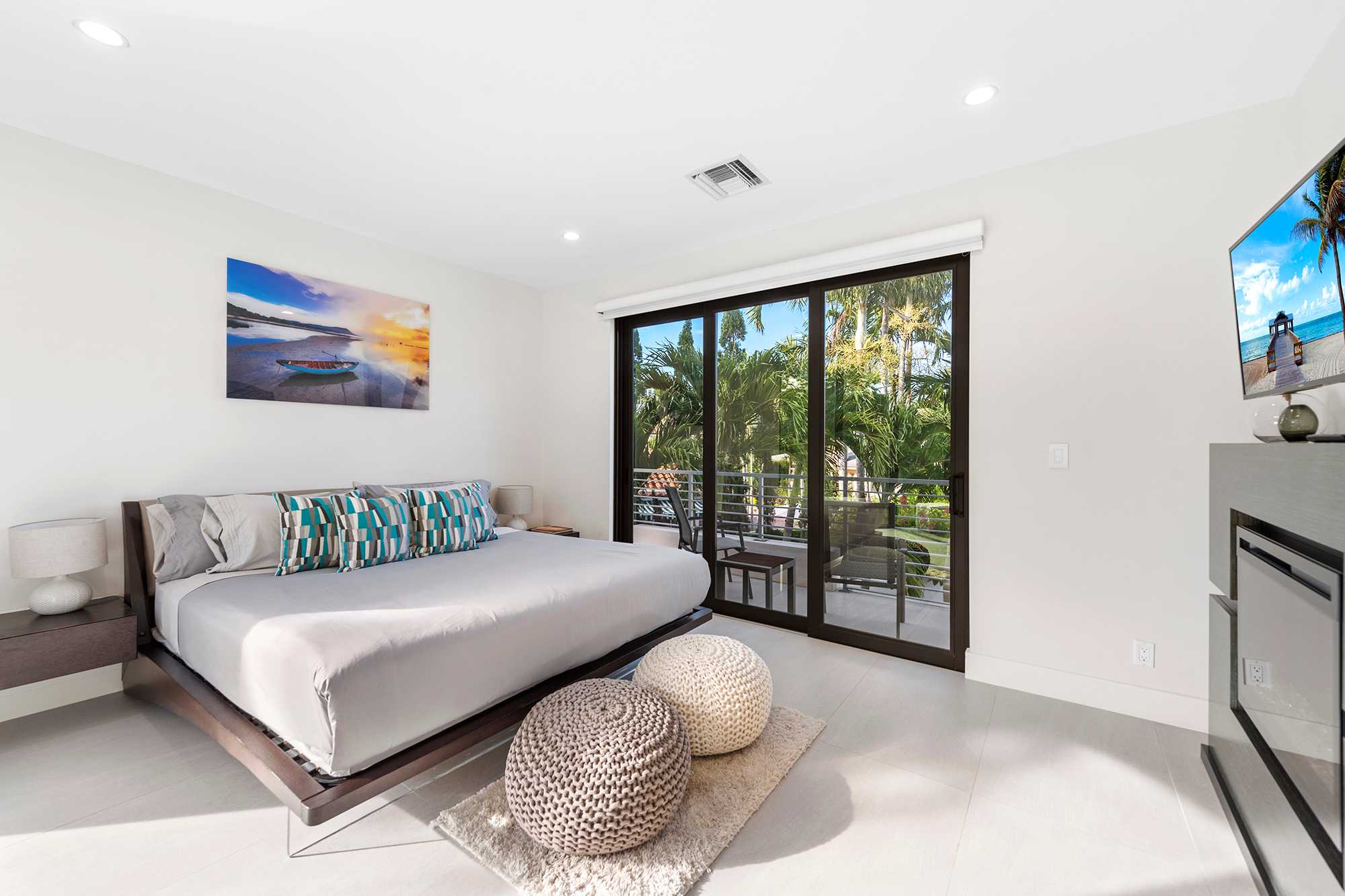 Villa Saha | Fort Lauderdale | Coastal Paradise with Private Pool and Beach Access photo 36