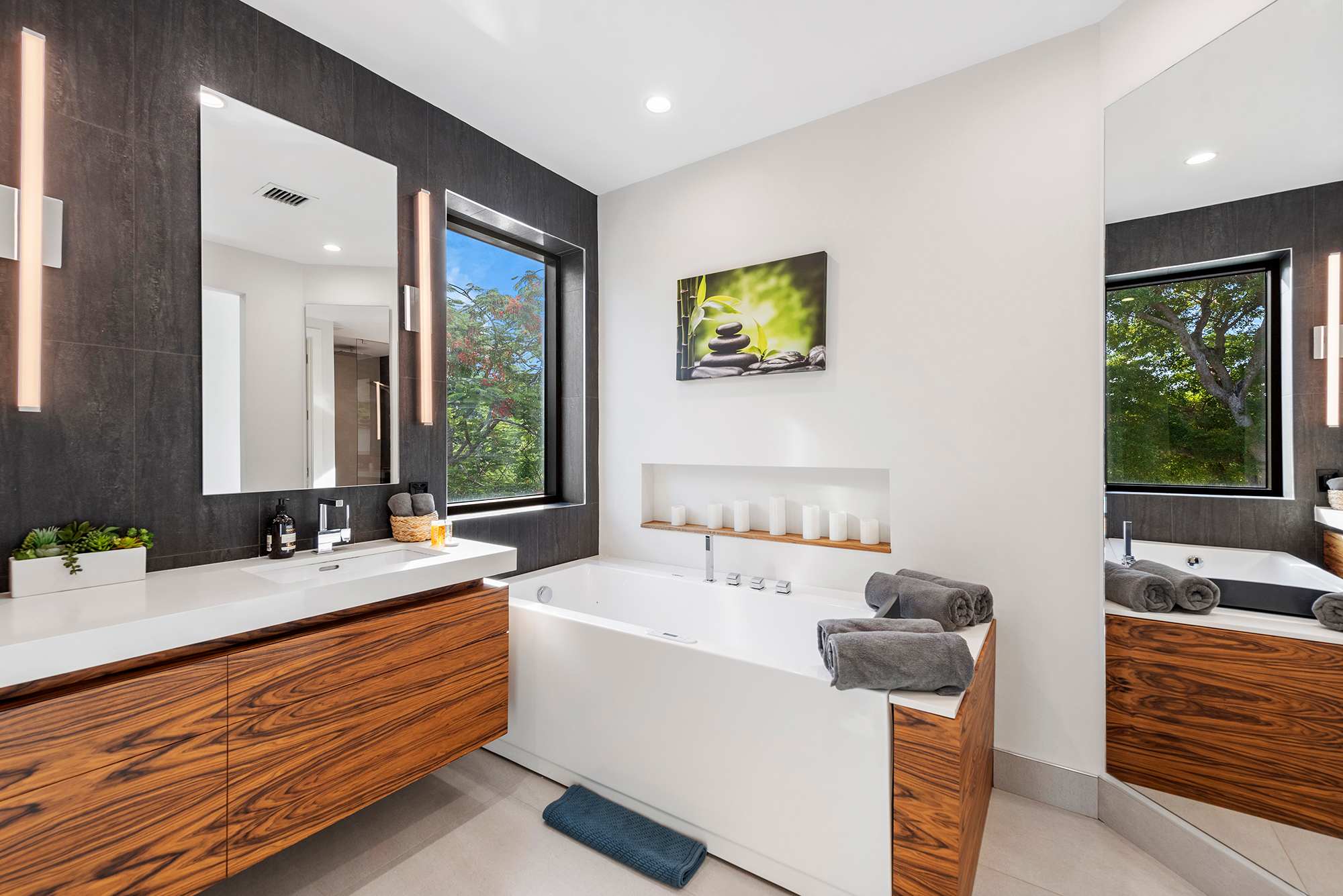 Villa Saha | Fort Lauderdale | Coastal Paradise with Private Pool and Beach Access photo 39