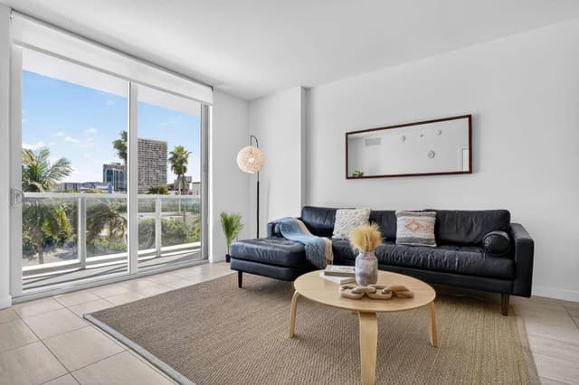 Image of Living space #3