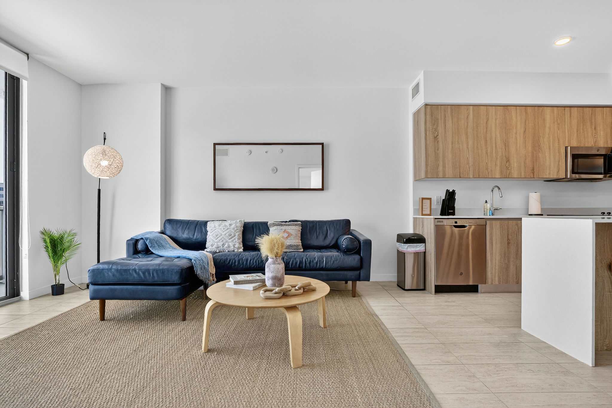 Biscayne Cove | Miami Design District | Condo with Private Balcony photo 8