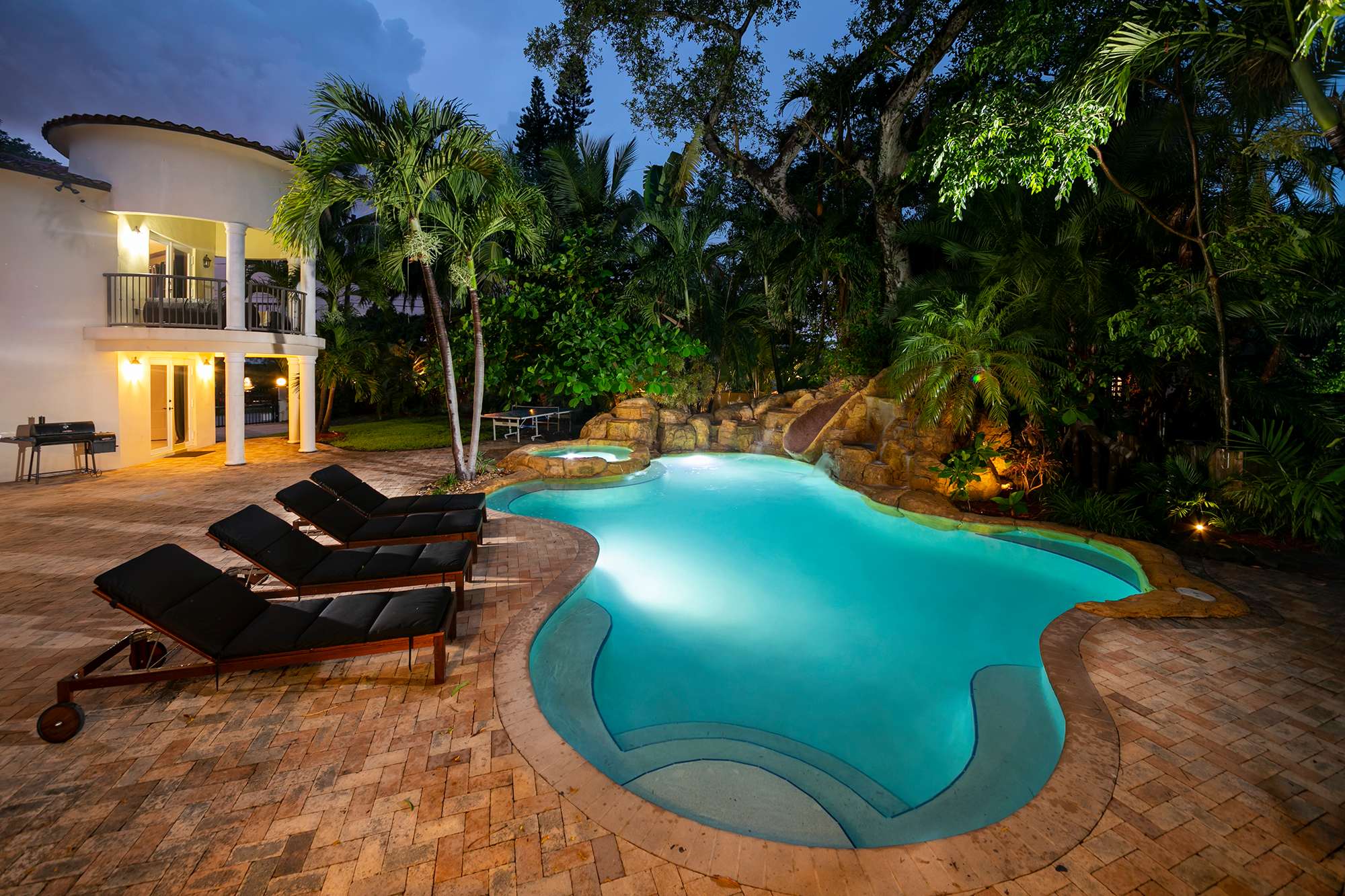 Villa Justina | Miami | Waterfront w/ Pool, Hot Tub & Movie Theater photo 3