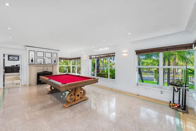 Image of Living space #2