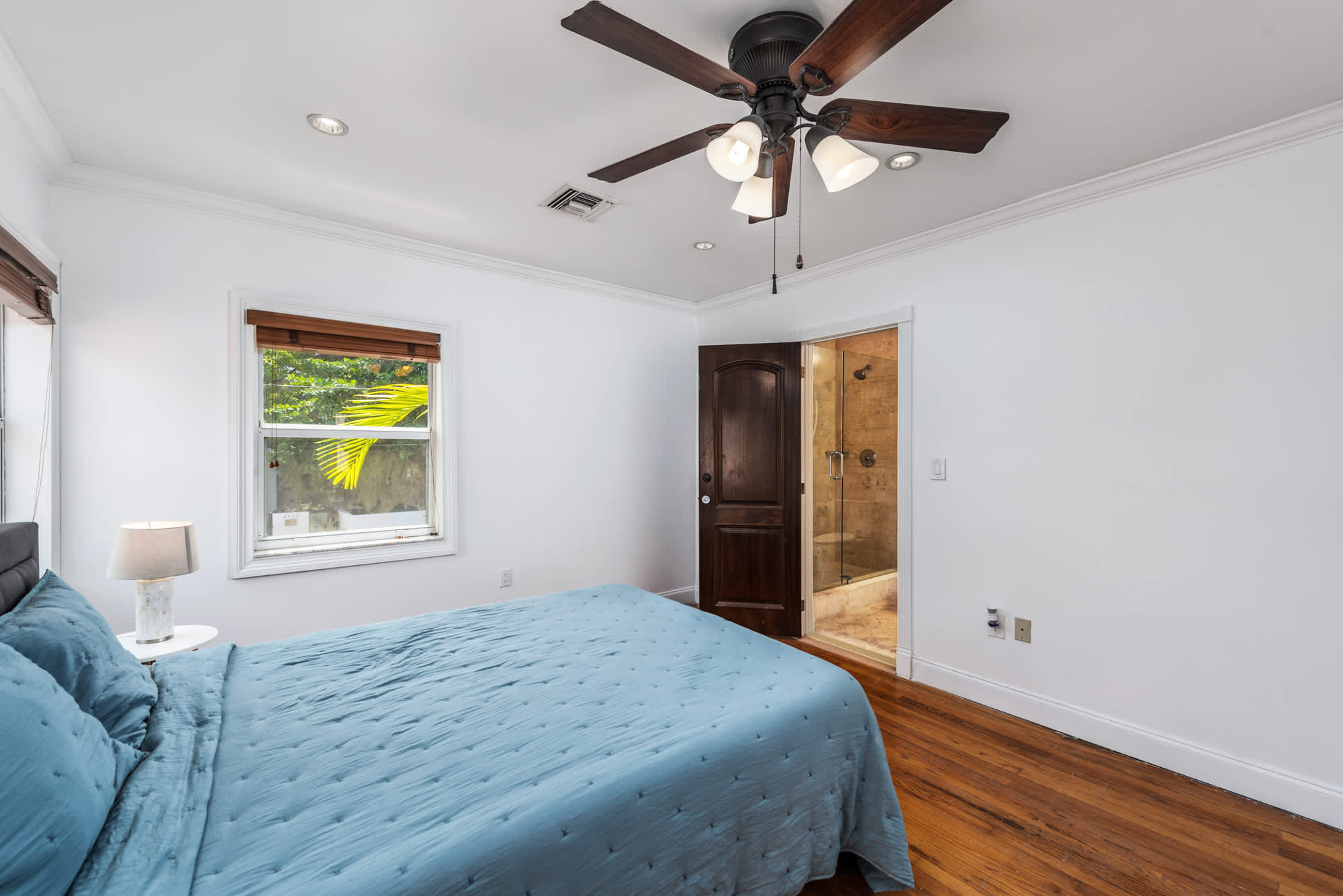 Villa Justina | Miami | Waterfront w/ Pool, Hot Tub & Movie Theater photo 31