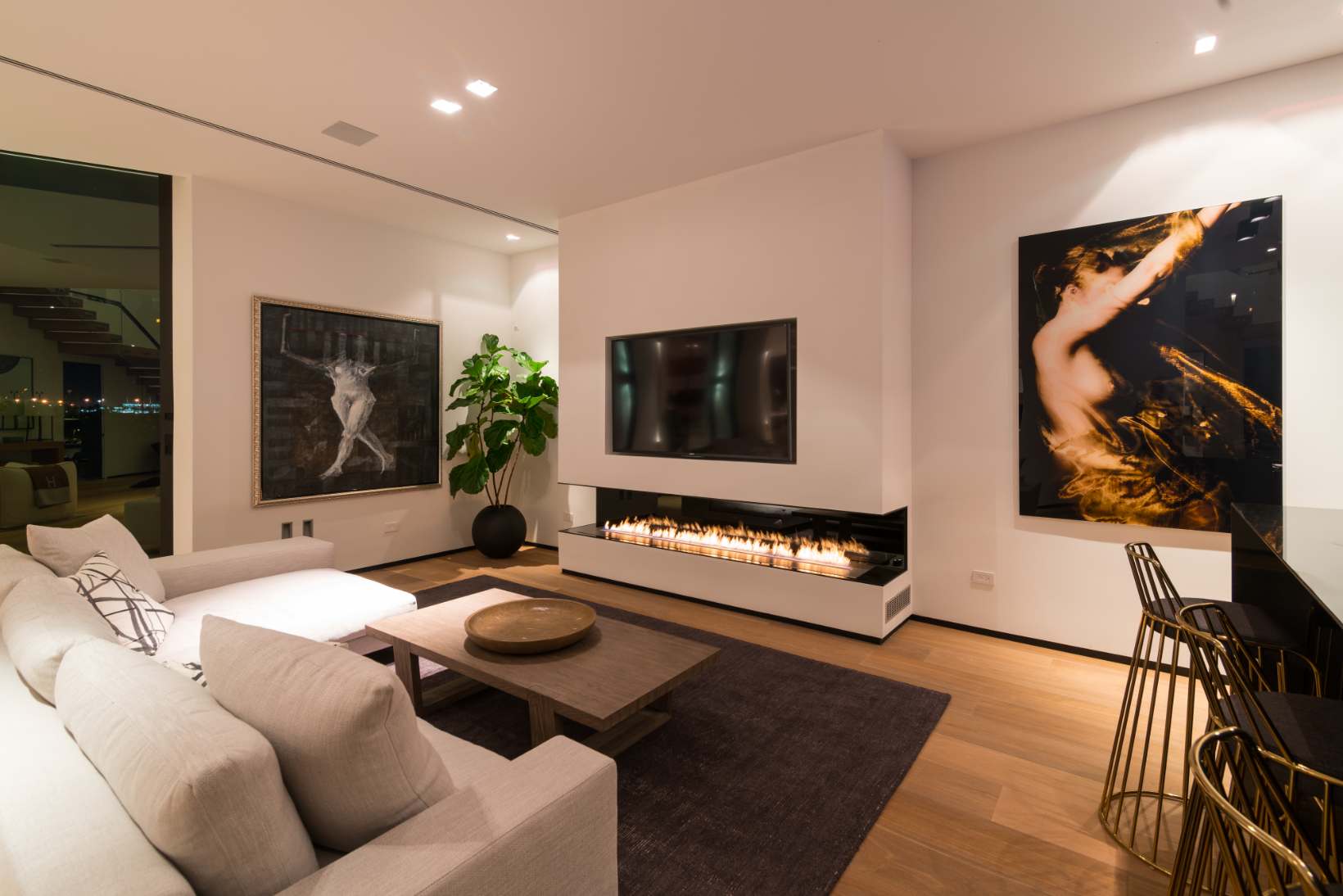 Villa Savant | Miami Beach | Bayfront w/ Infinity Pool & Sauna photo 13