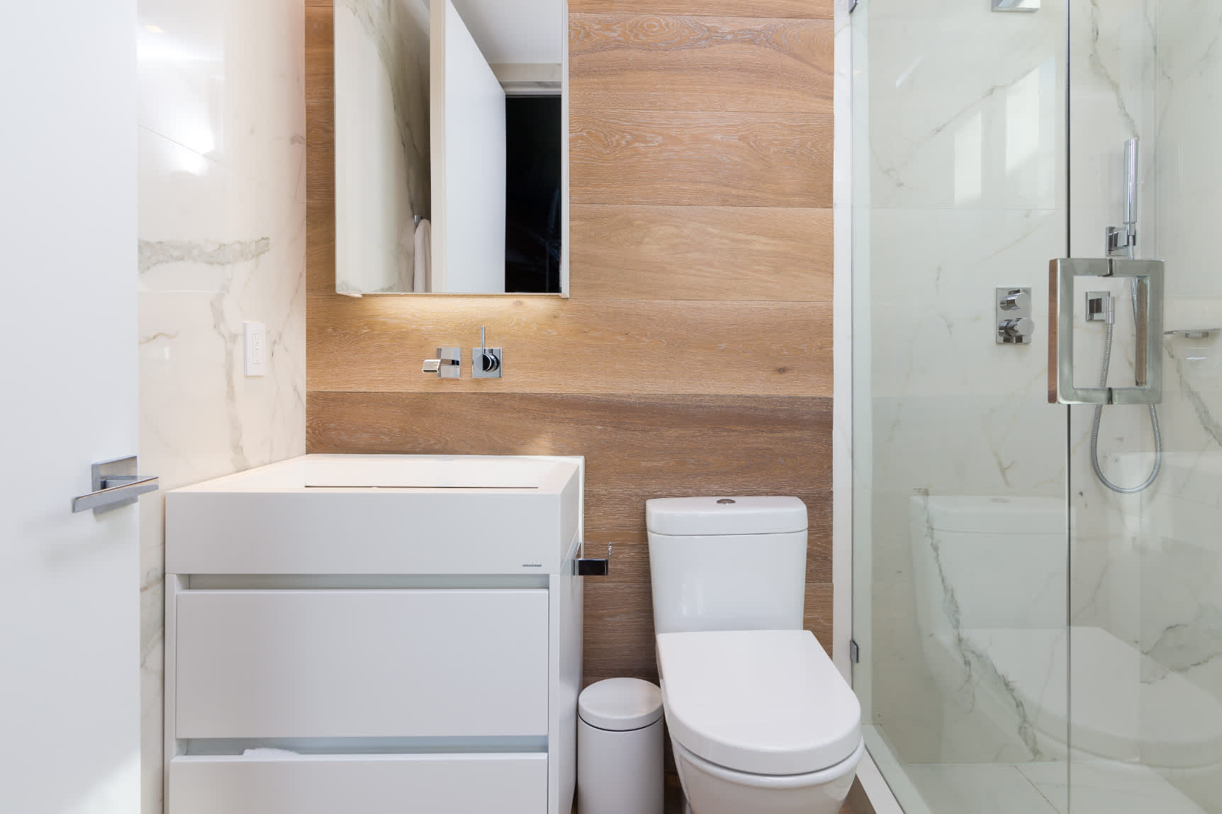 Villa Savant | Miami Beach | Bayfront w/ Infinity Pool & Sauna photo 25