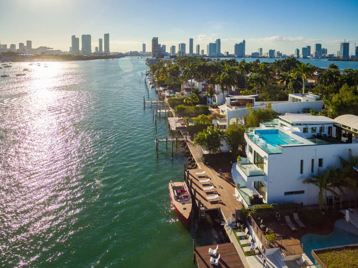 Villa Savant | Miami Beach | Bayfront w/ Infinity Pool & Sauna photo 35