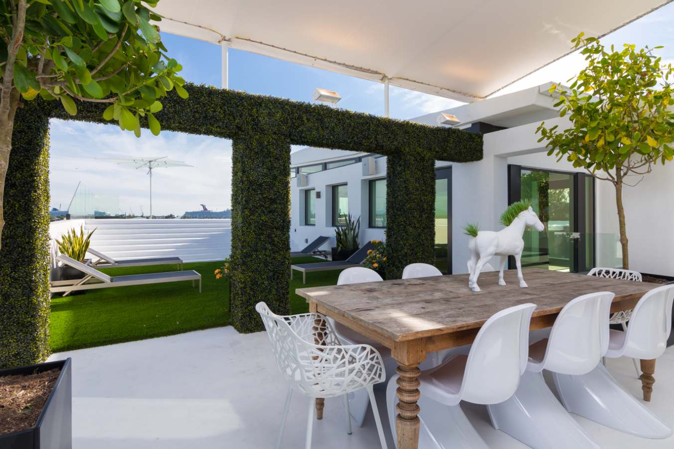 Villa Savant | Miami Beach | Bayfront w/ Infinity Pool & Sauna photo 33