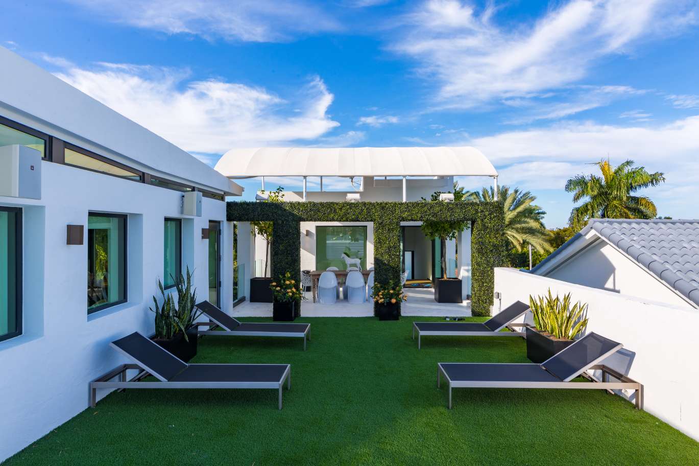 Villa Savant | Miami Beach | Bayfront w/ Infinity Pool & Sauna photo 36