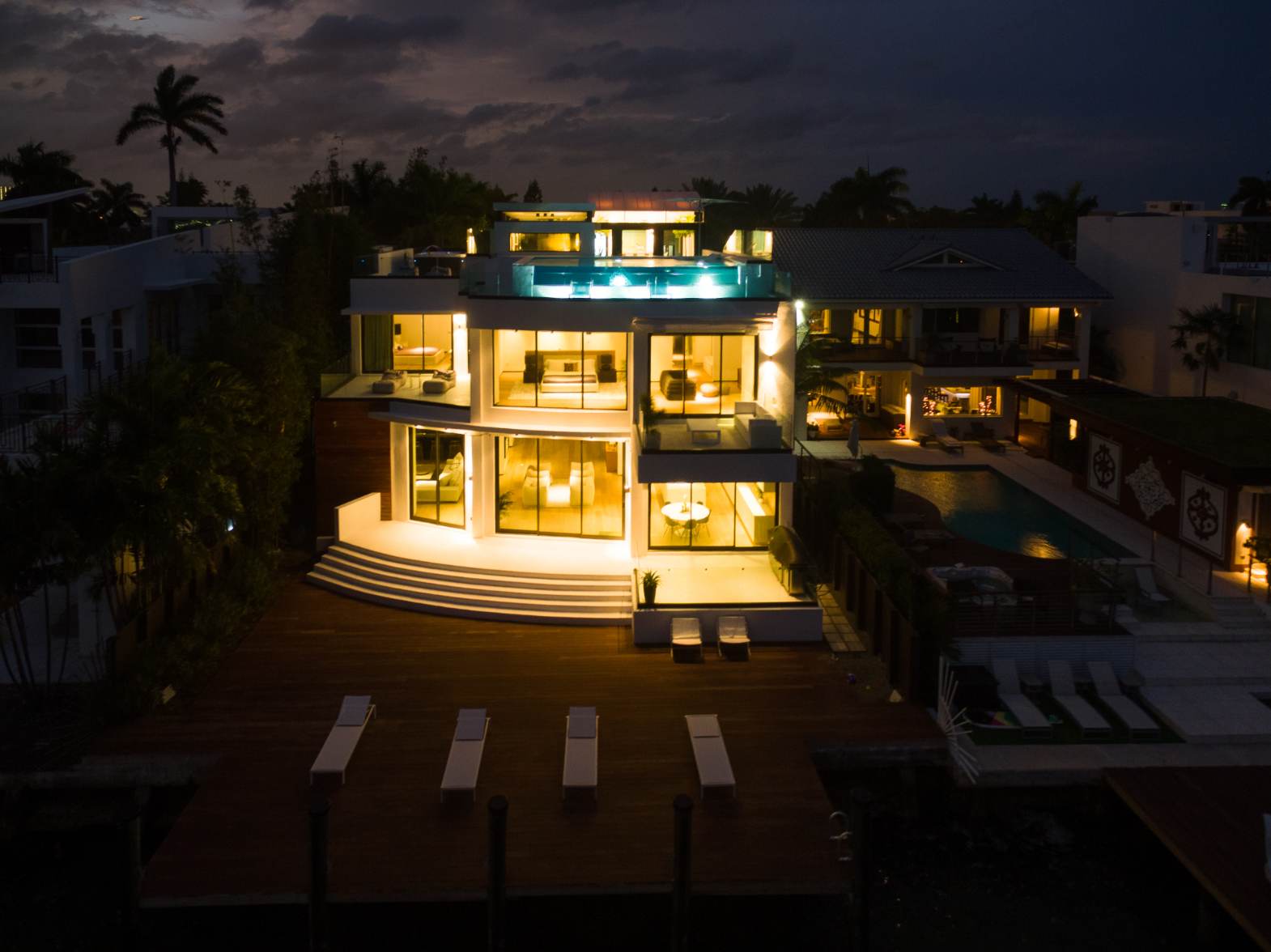 Villa Savant | Miami Beach | Bayfront w/ Infinity Pool & Sauna photo 42