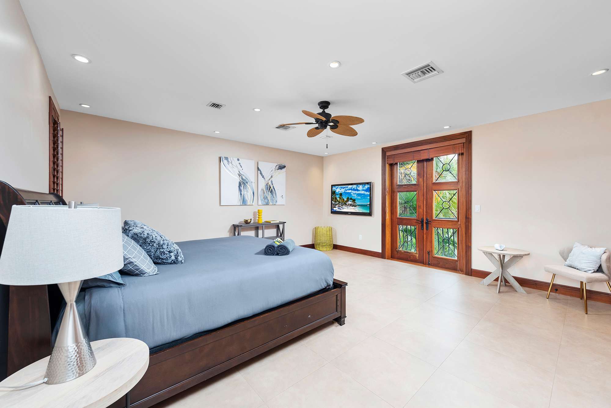 Villa Philippe | Victoria Park | Luxury European Villa w/ Pool photo 17