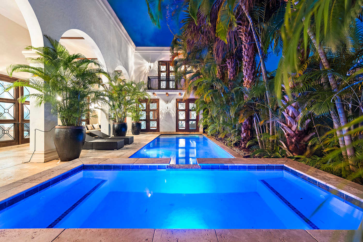 Villa Philippe | Victoria Park | Luxury European Villa w/ Pool photo 40