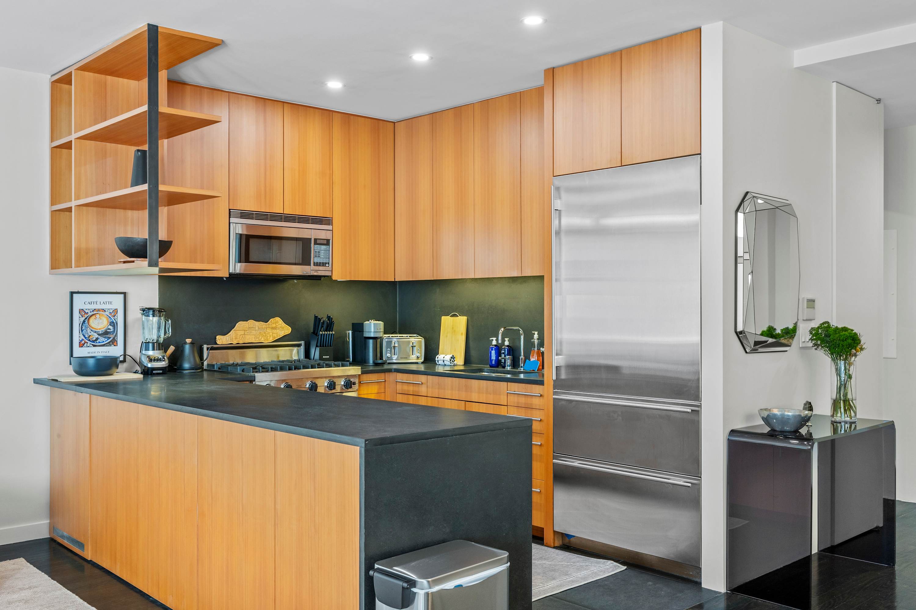 Prince | SoHo | Full-floor Condo w/ Terrace photo 9