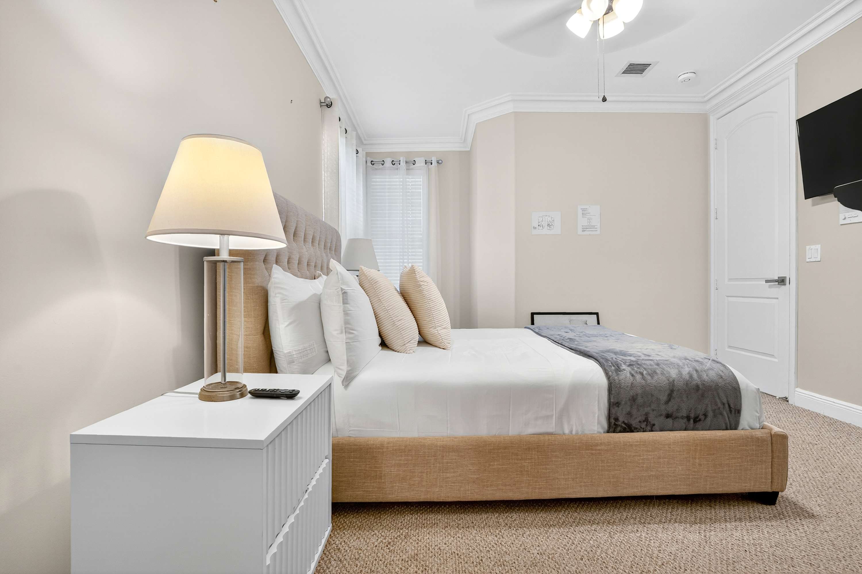 Hollywood Crest | Hollywood | Home with Private Pool photo 44