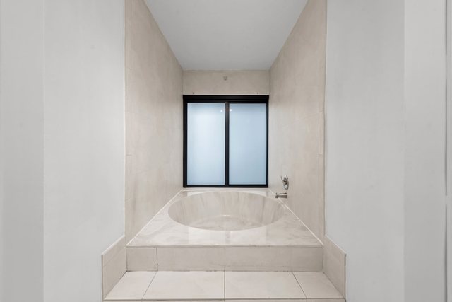 Image of Living space #7