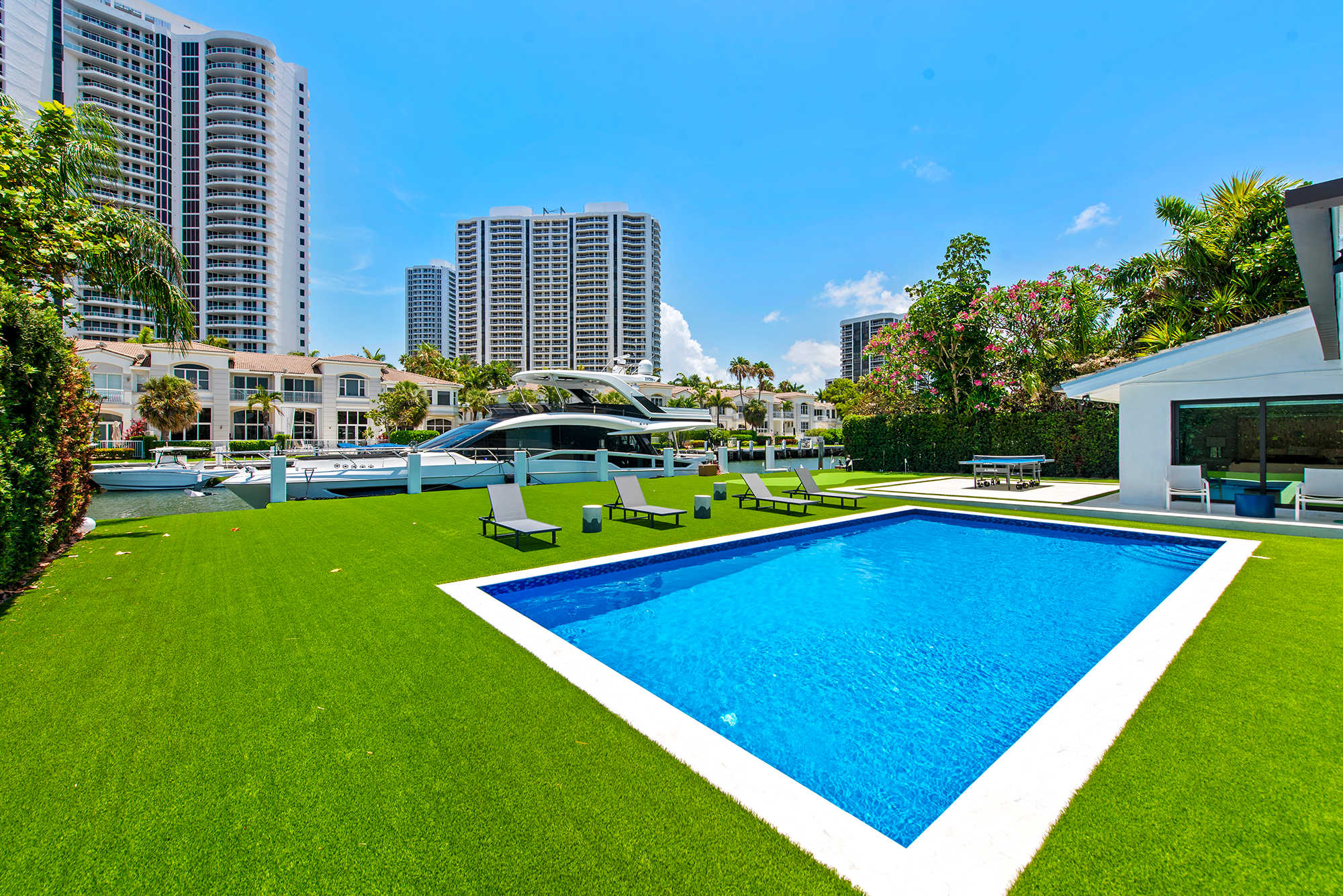 Villa Dorada | Hallandale Beach | Luxe Waterfront Villa with Private Pool photo 7