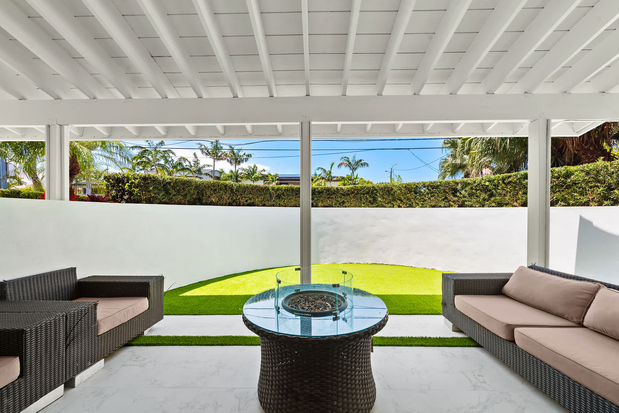 Villa Dorada | Hallandale Beach | Luxe Waterfront Villa with Private Pool photo 12