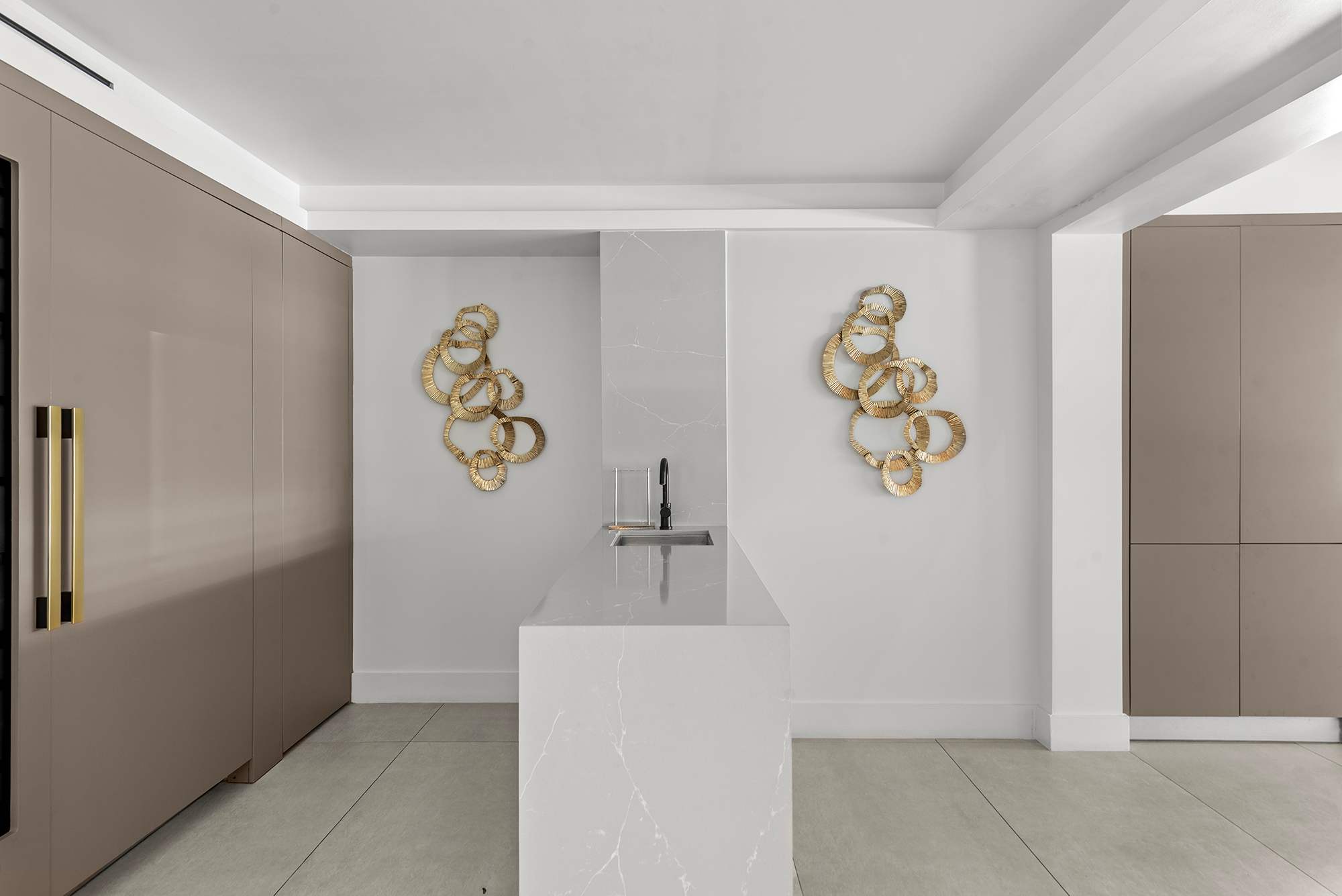 Villa Dorada | Hallandale Beach | Luxe Waterfront Villa with Private Pool photo 21