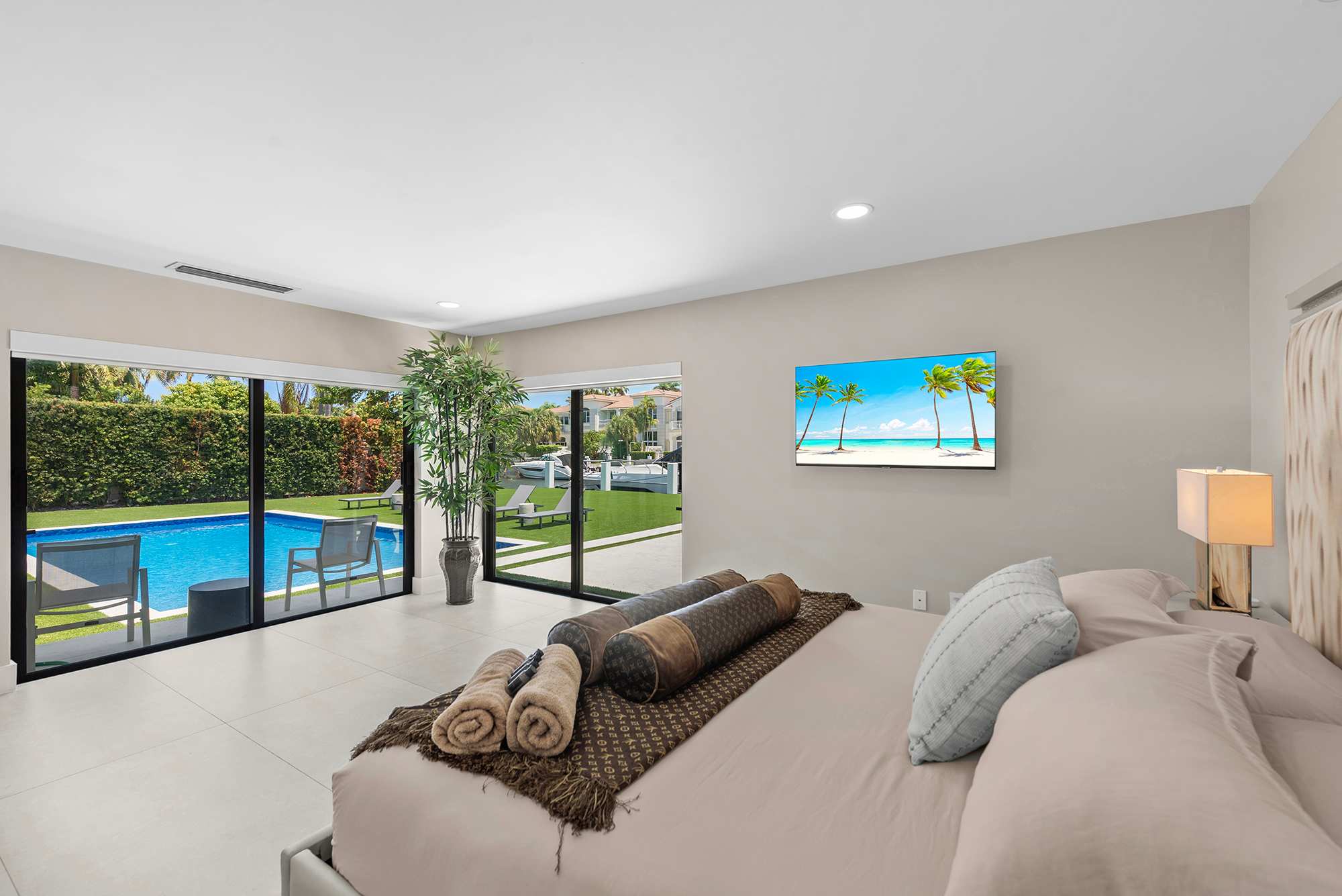 Villa Dorada | Hallandale Beach | Luxe Waterfront Villa with Private Pool photo 26