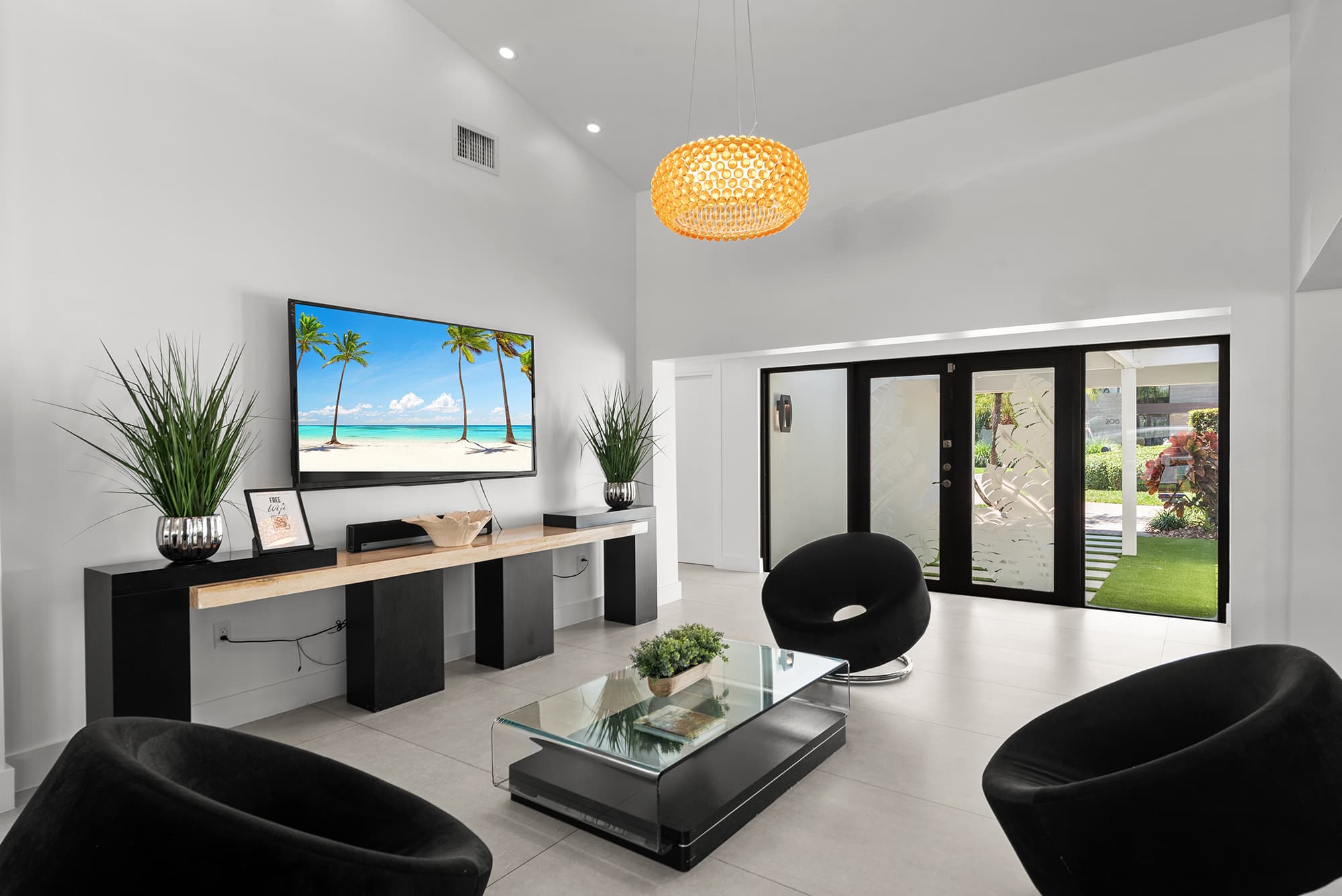 Villa Dorada | Hallandale Beach | Luxe Waterfront Villa with Private Pool photo 34