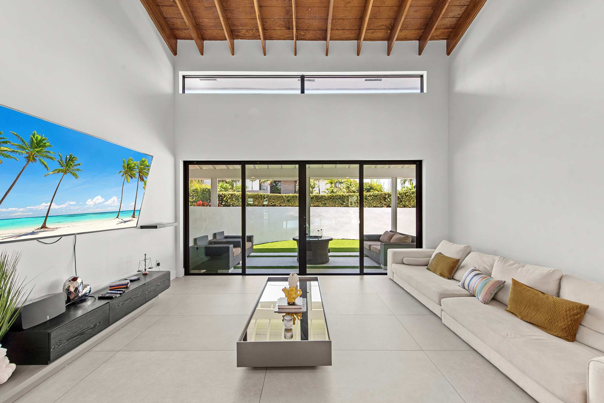 Villa Dorada | Hallandale Beach | Luxe Waterfront Villa with Private Pool photo 40