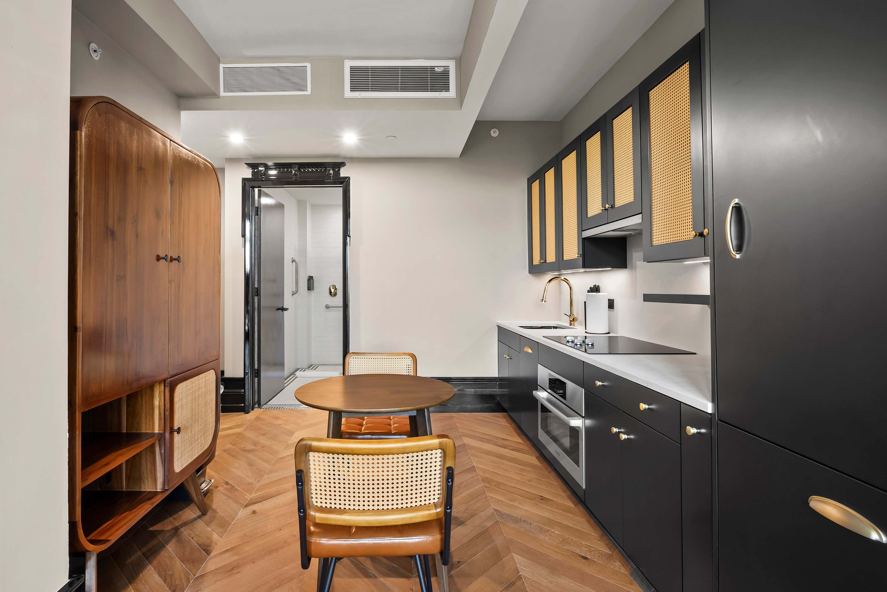 Freeman 503 | Lower East Side | Condo with Shared Amenities photo 8