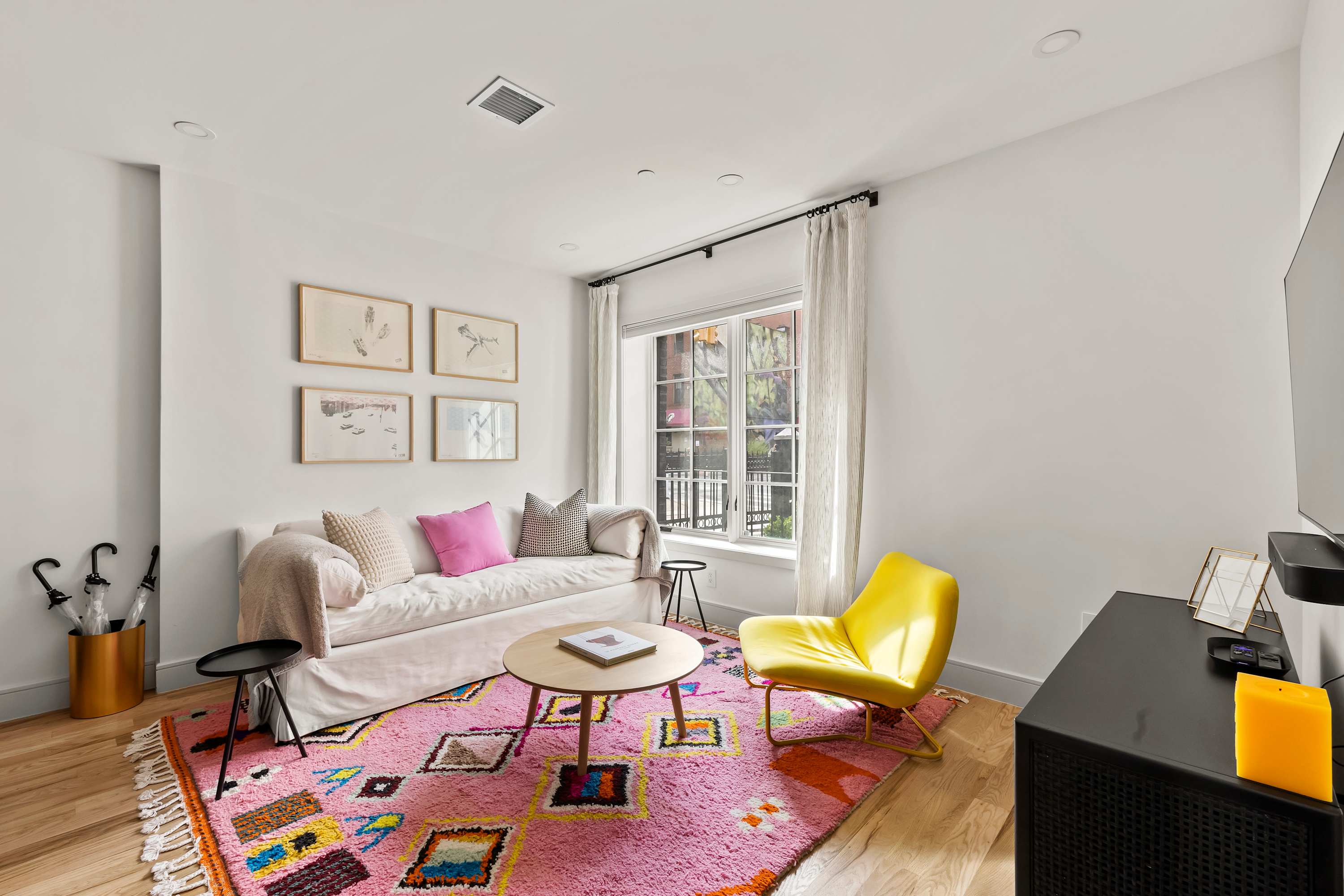 Bridgeway | Williamsburg | Apartment with Private Patio photo 14