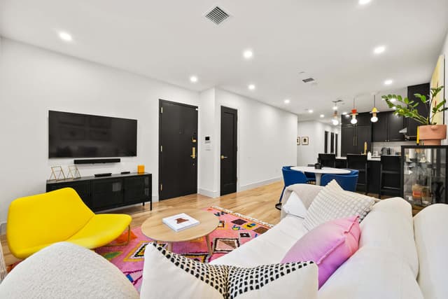 Image of Living space #4