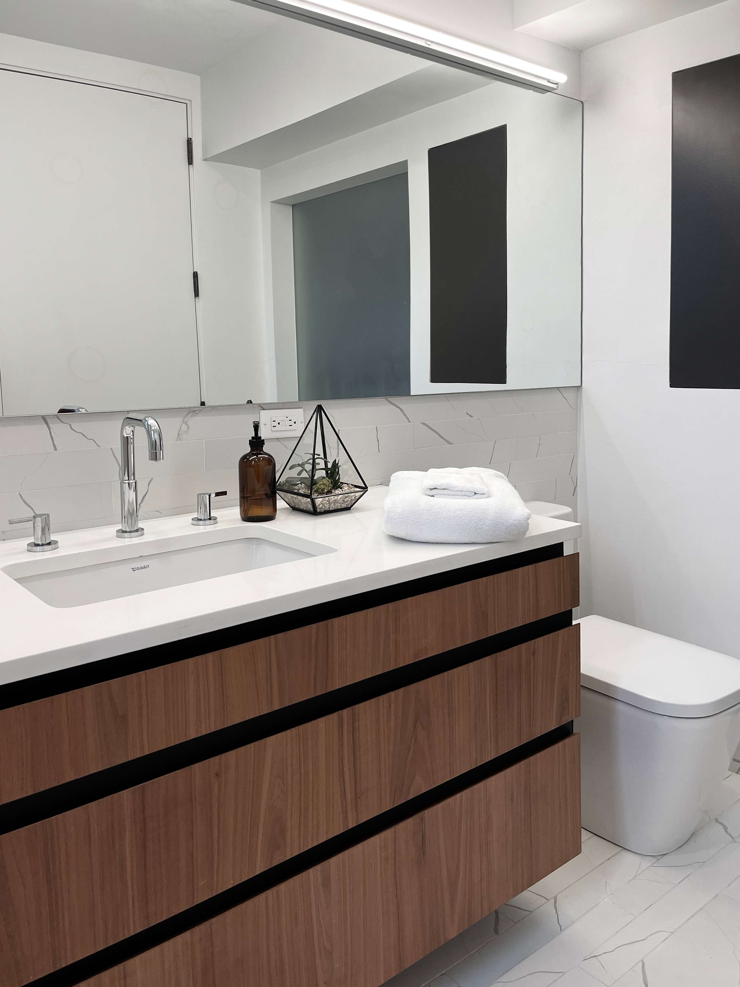 Leonard Residence | Greenpoint | Designer Duplex w/ Terrace photo 19