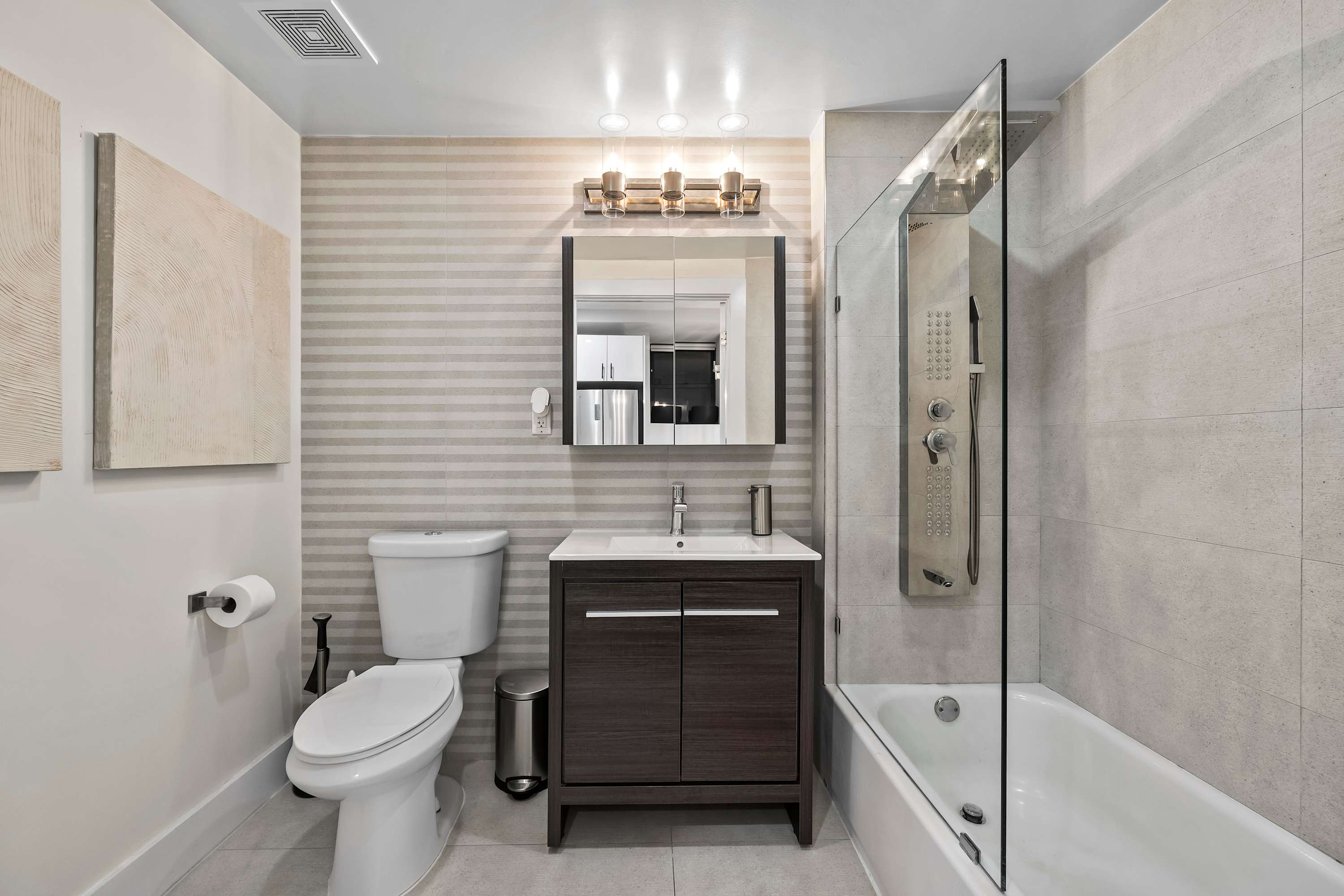 Carroll Court I | Crown Heights | Apartment w/ Private Terrace photo 15