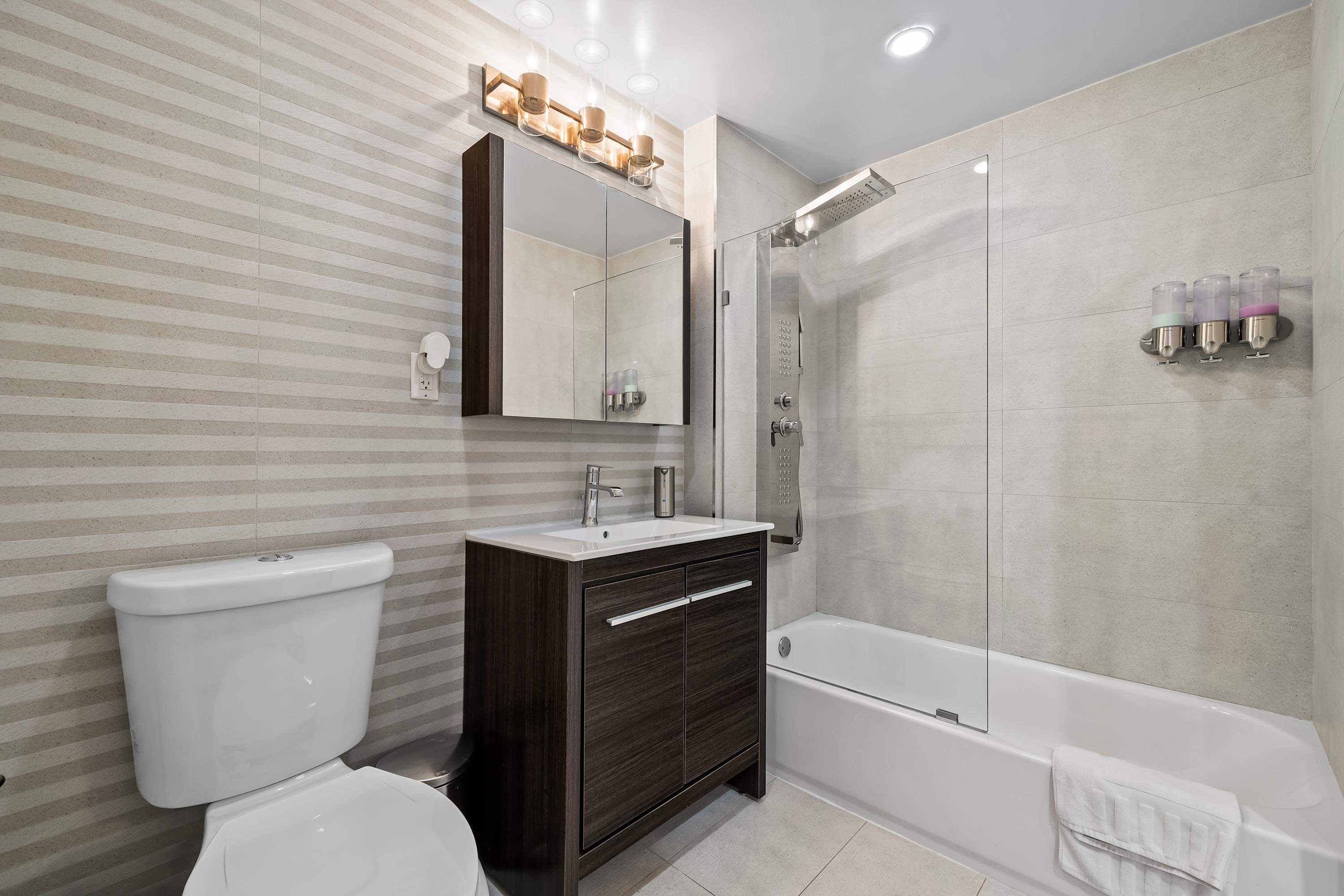 Carroll Court I | Crown Heights | Apartment w/ Private Terrace photo 16