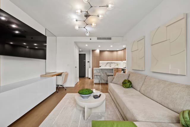 Image of Living space #2