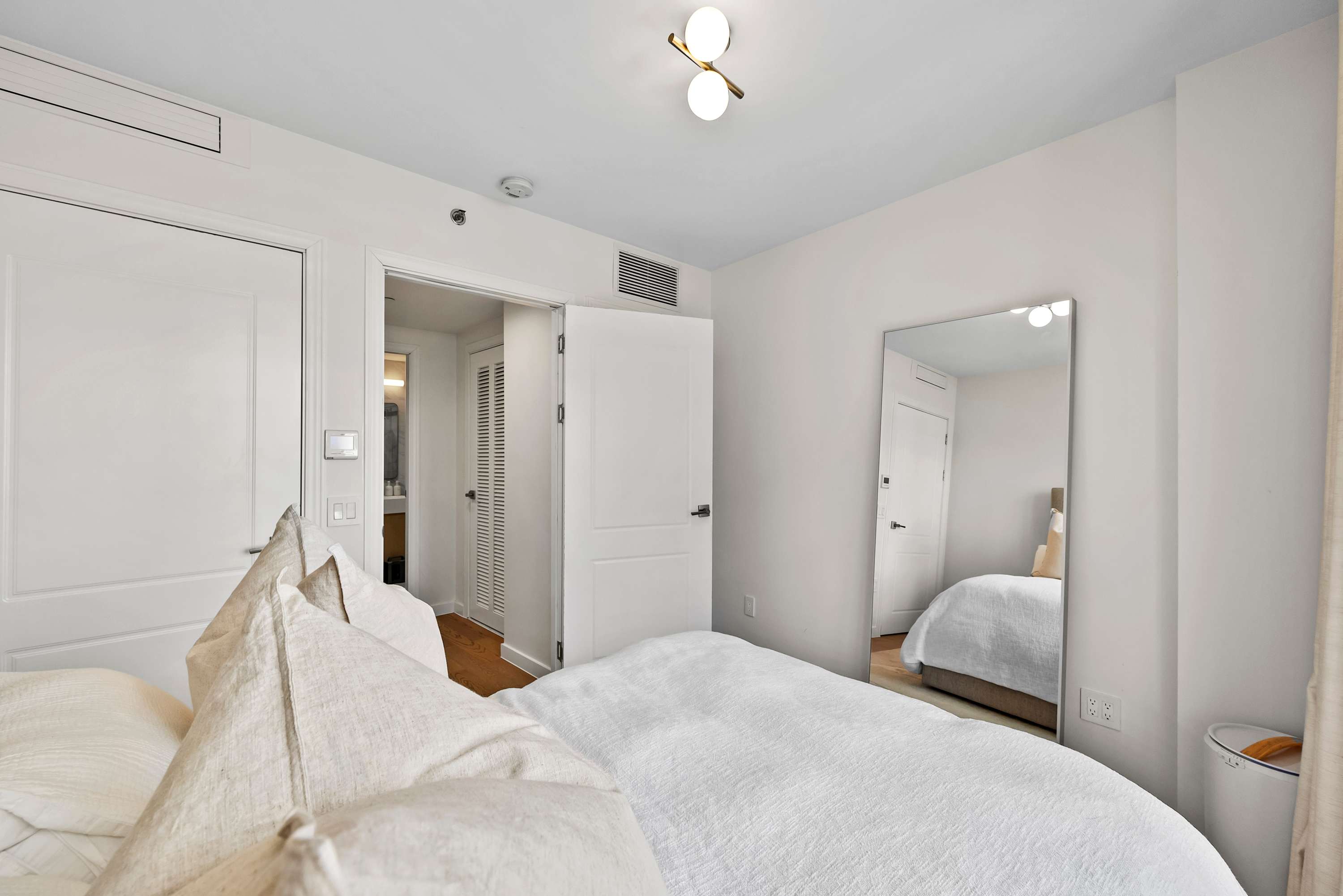 Queensview | Dutch Kills | Condo with Shared Amenities photo 12