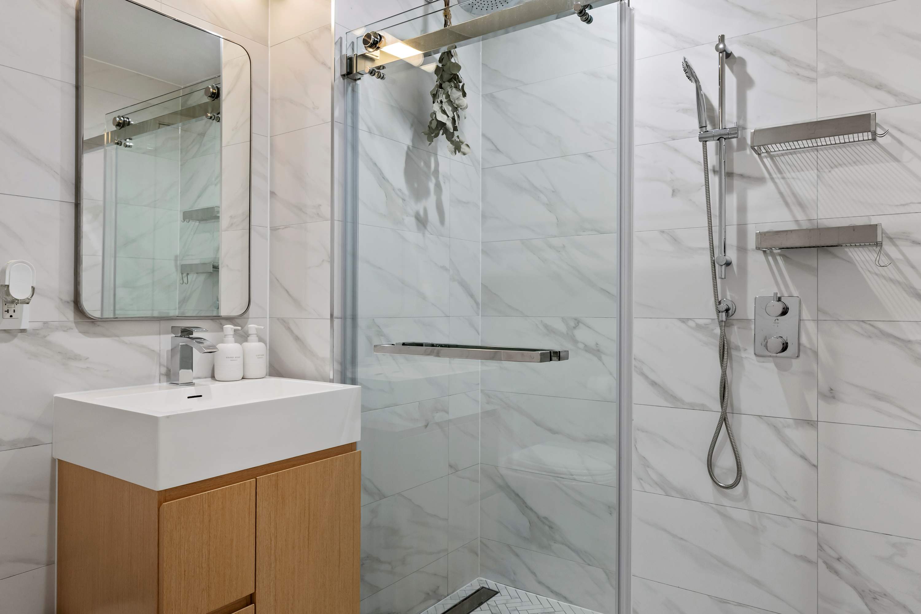 Queensview | Dutch Kills | Condo with Shared Amenities photo 14