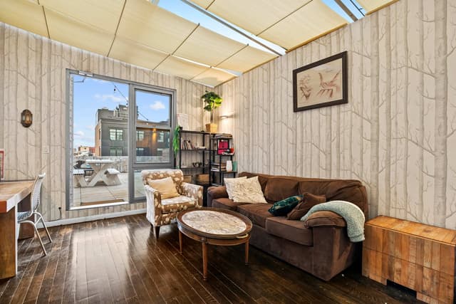 Image of Living space #4