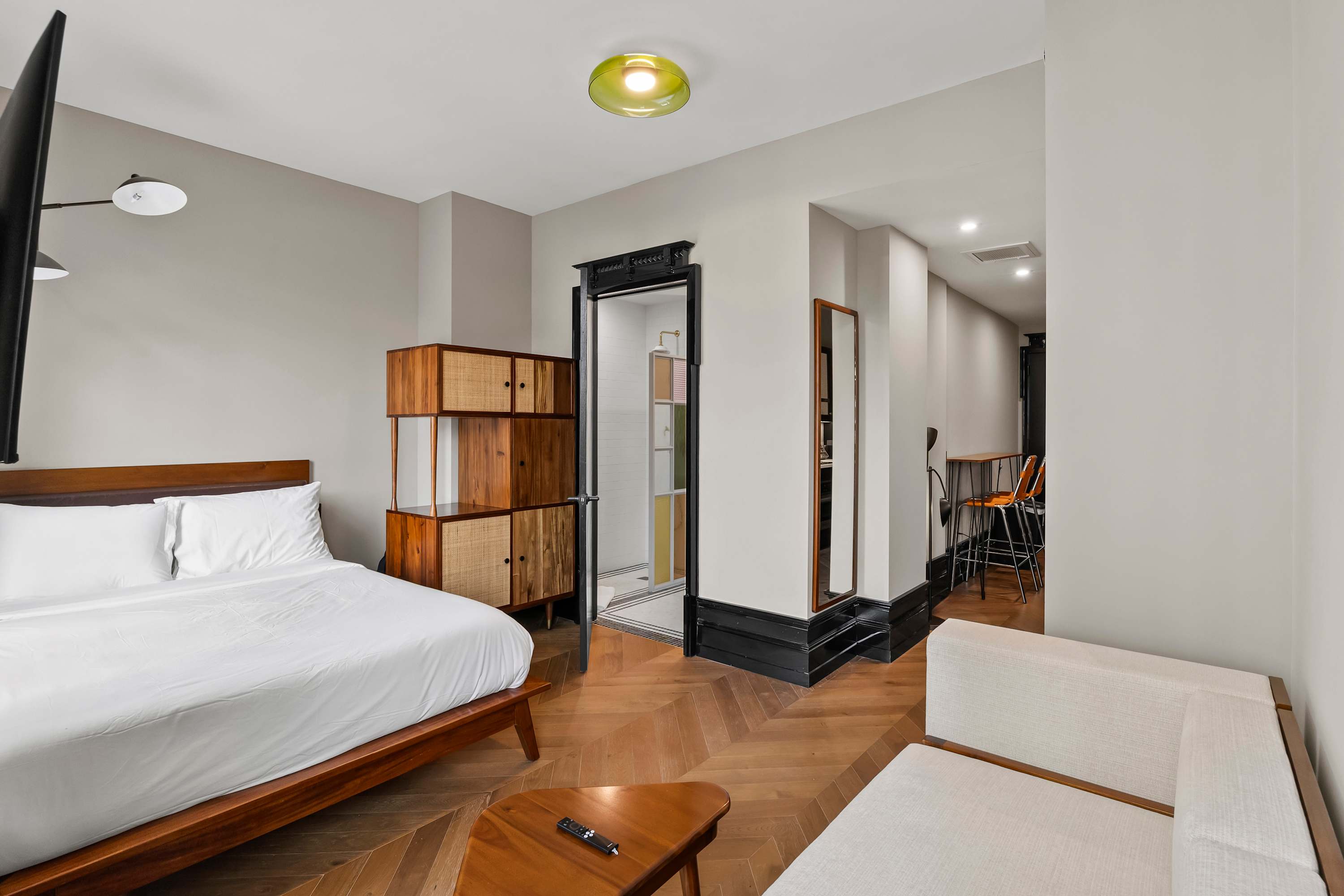 Freeman 601 | Lower East Side | Condo with Shared Amenities photo 9