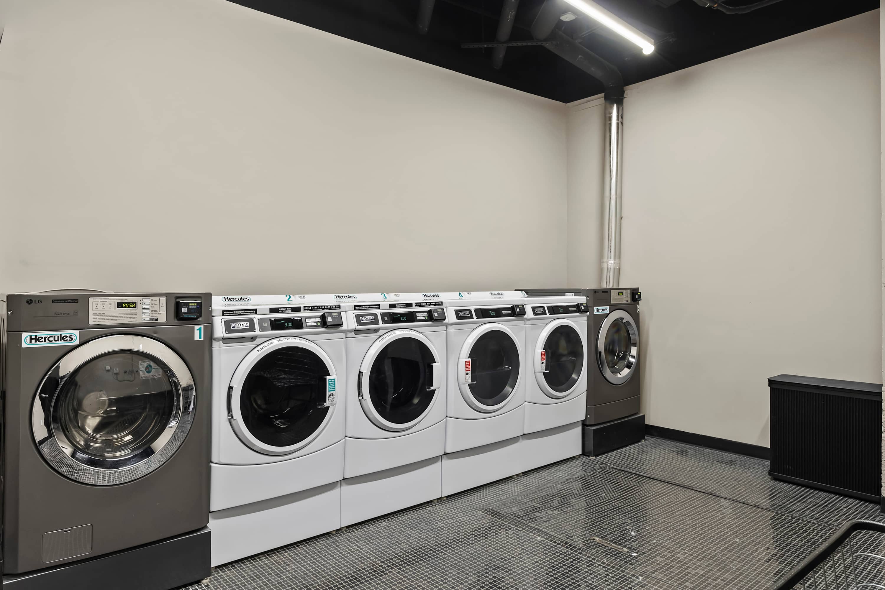 Freeman 803 | Lower East Side | Condo with Shared Amenities photo 28