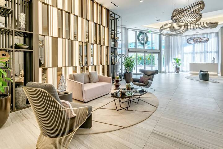 Marina Blue | Hollywood | Oceanfront with Shared Amenities photo 70