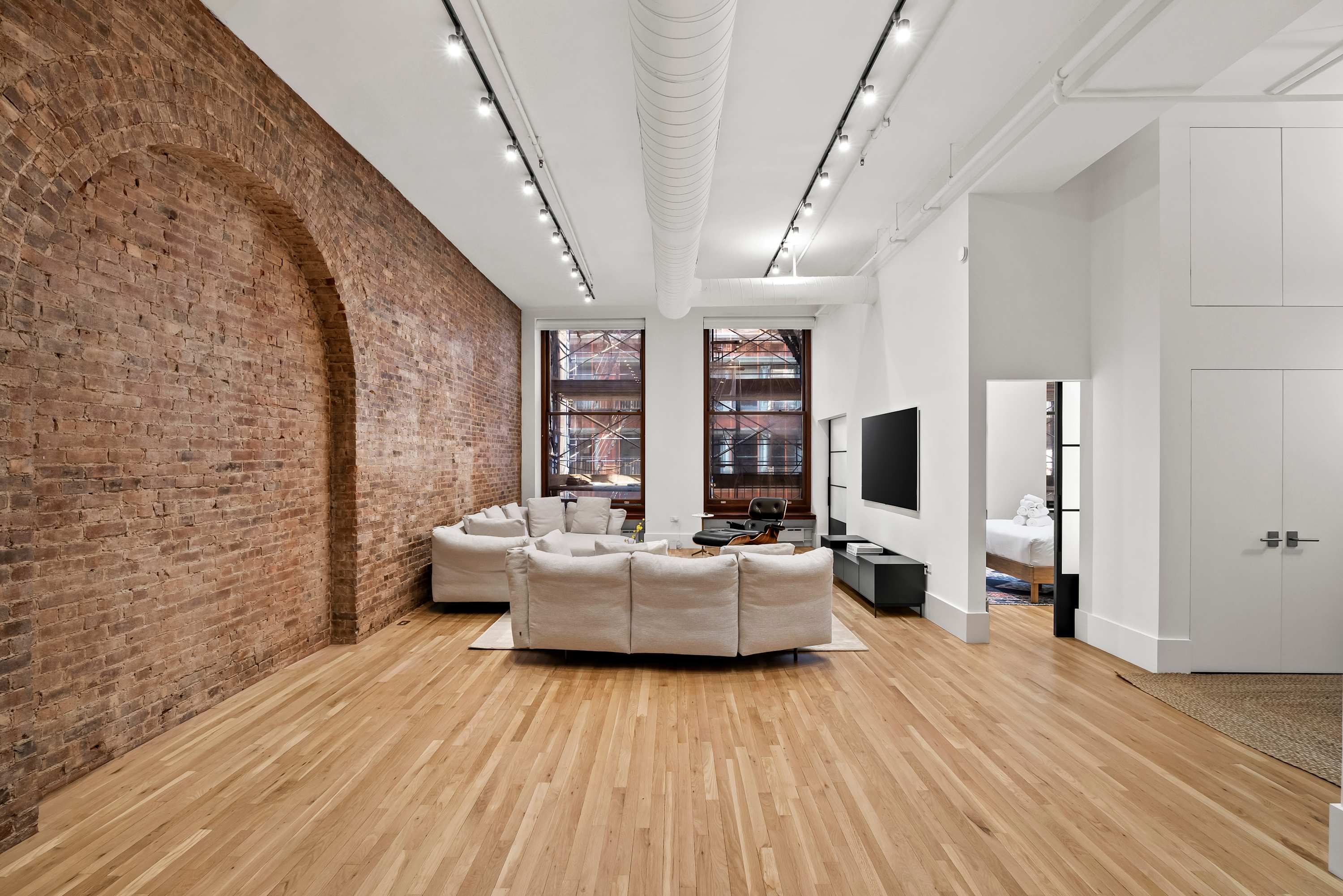 Broadway Loft | SoHo | Loft Apartment photo 7
