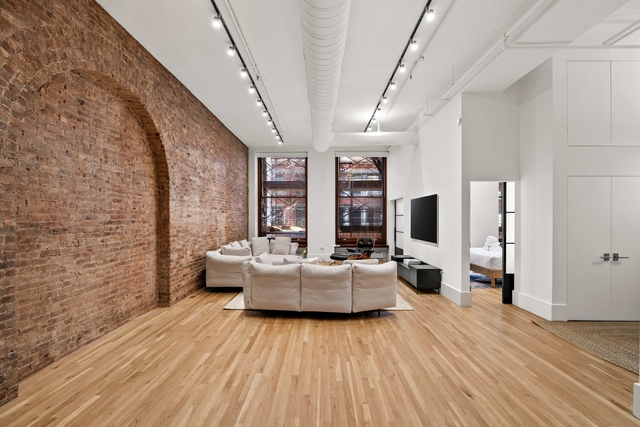 Image of Living space #3