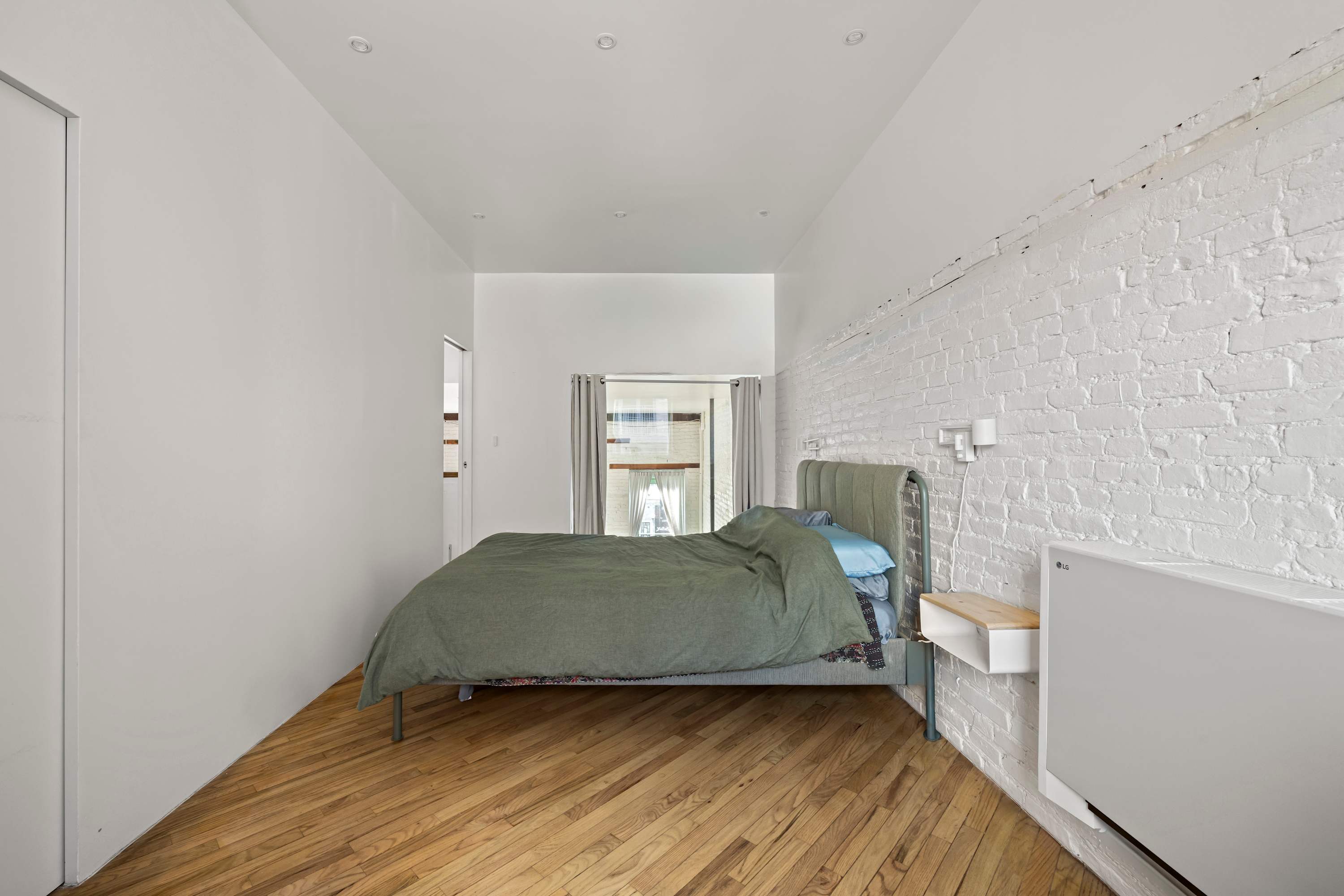 Firehouse Loft | Williamsburg | Bright Loft Apartment photo 21
