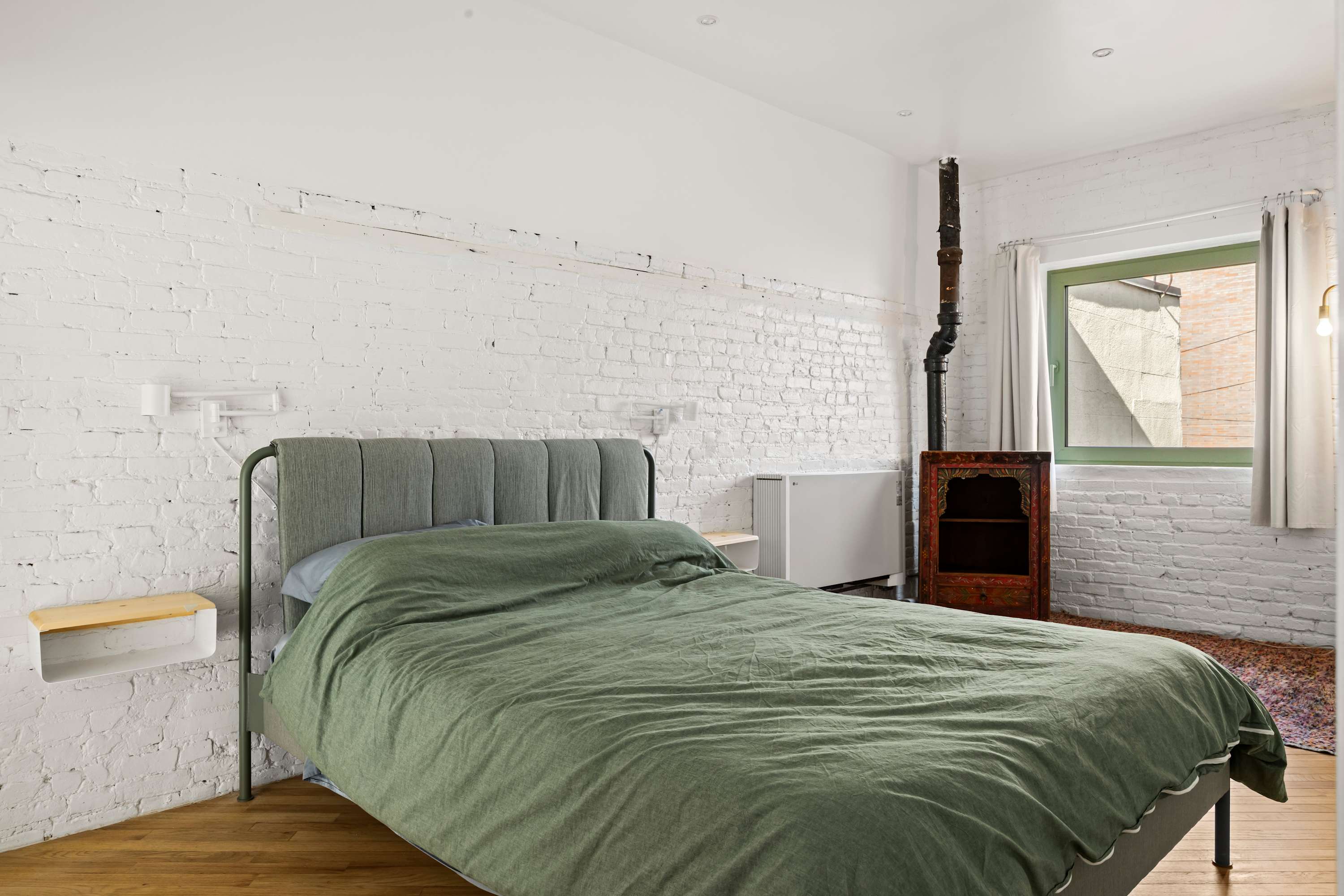 Firehouse Loft | Williamsburg | Bright Loft Apartment photo 22
