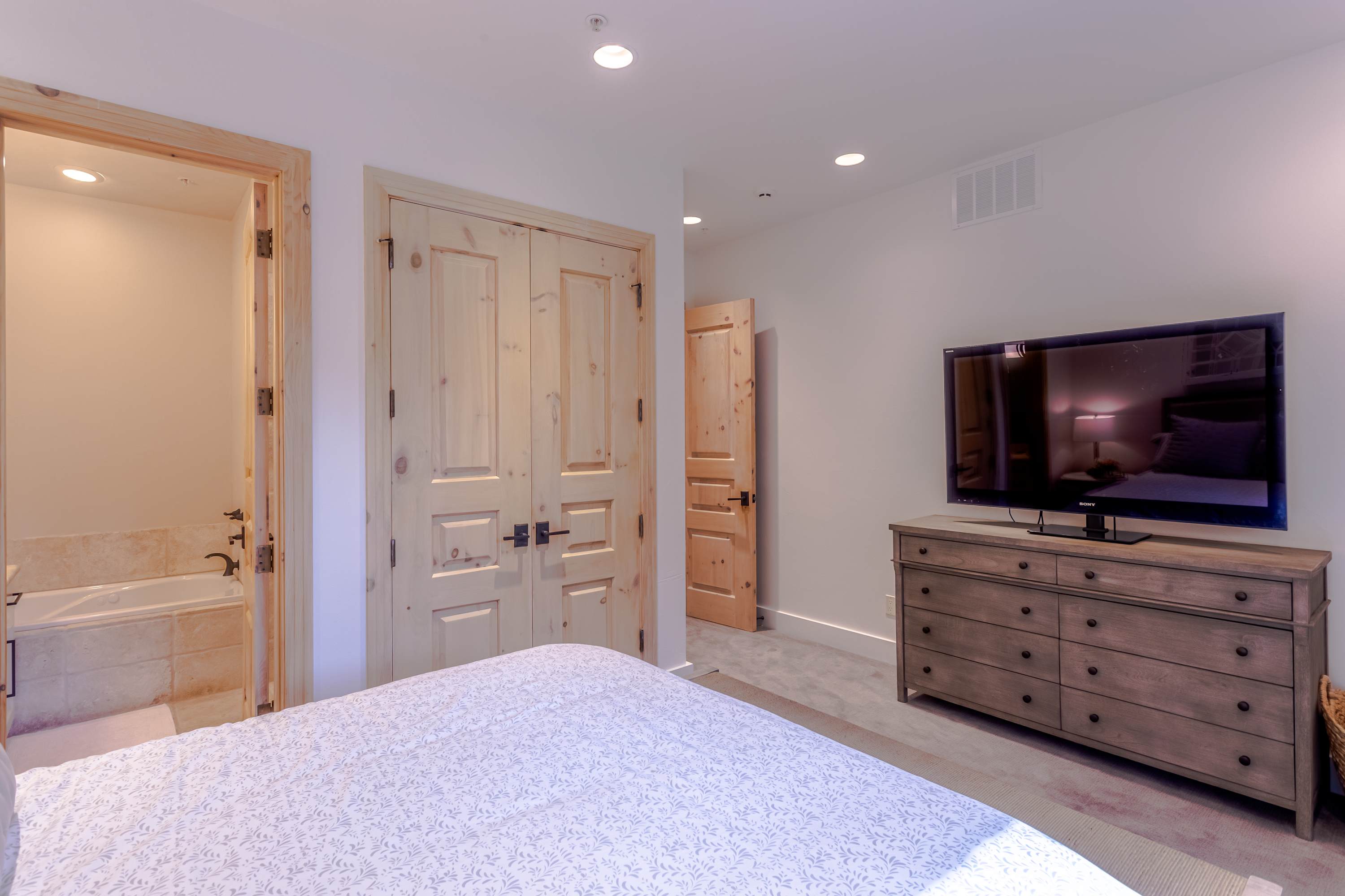 Brooksaw Aspen | Aspen | Home with Mountain Views photo 33