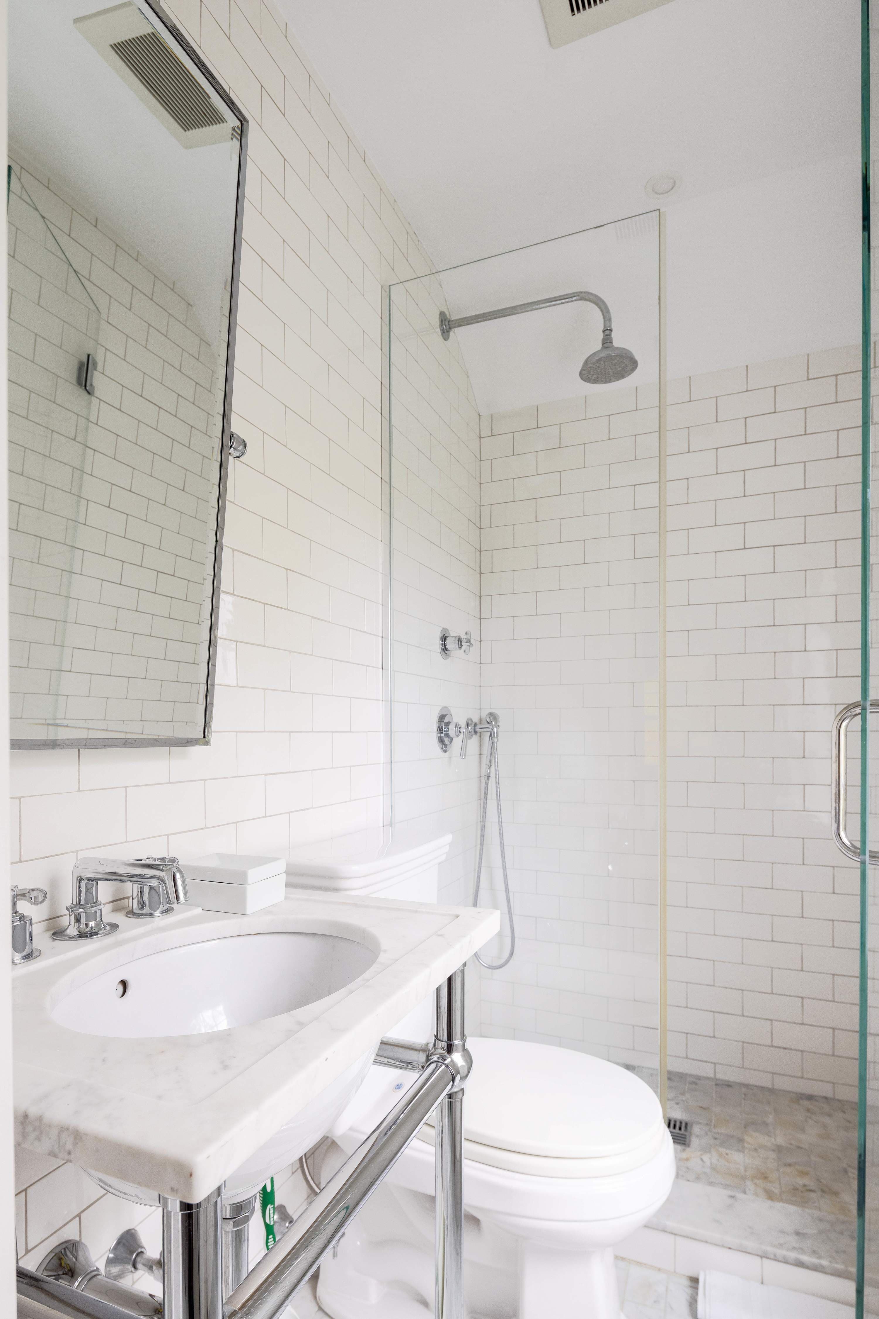 Bridgehaven Estate | Bridgehampton | Renovated Farmhouse w/ Pool photo 24