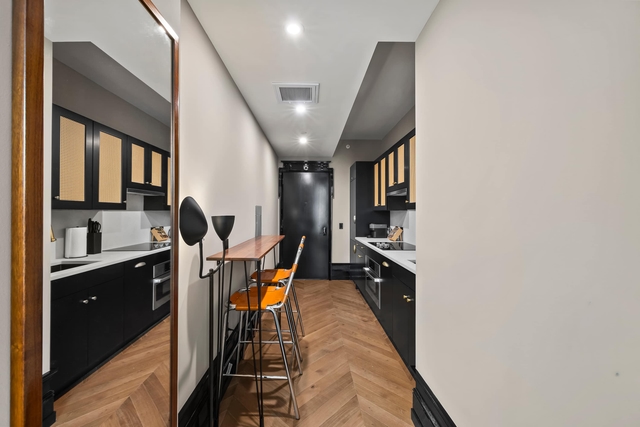 Image of Living space #2