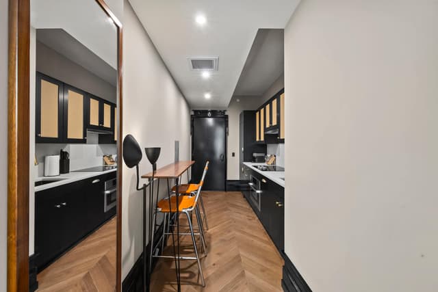 Image of Living space #2