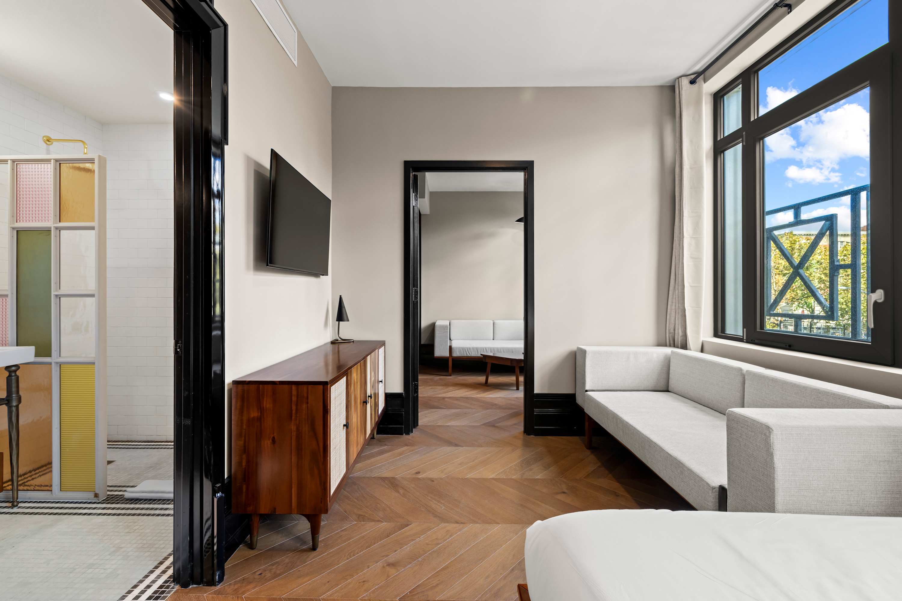 Freeman 303 | Lower East Side | Condo with Shared Amenities photo 3